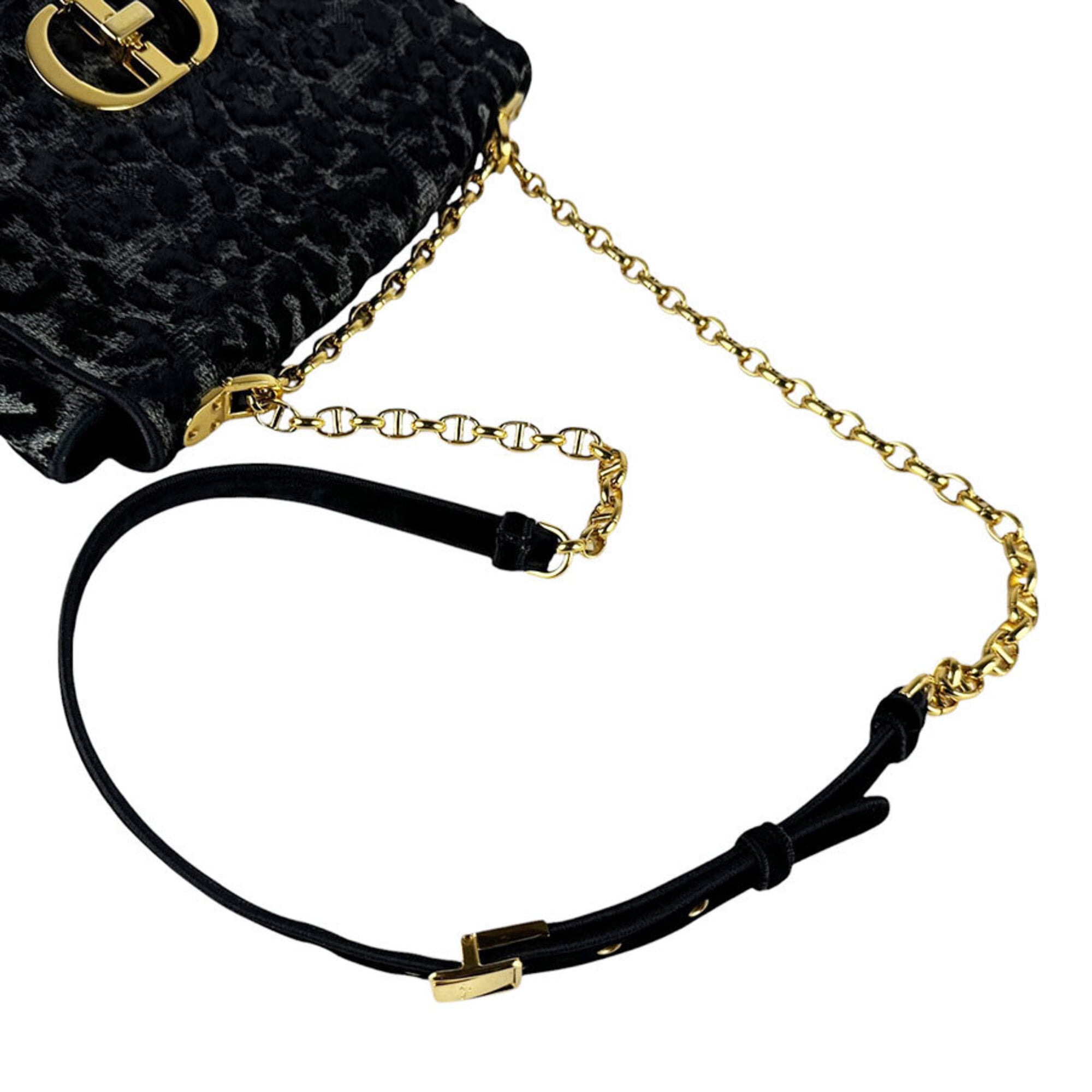 Christian Dior Black Velvet Shoulder Bag (Pre-Owned)