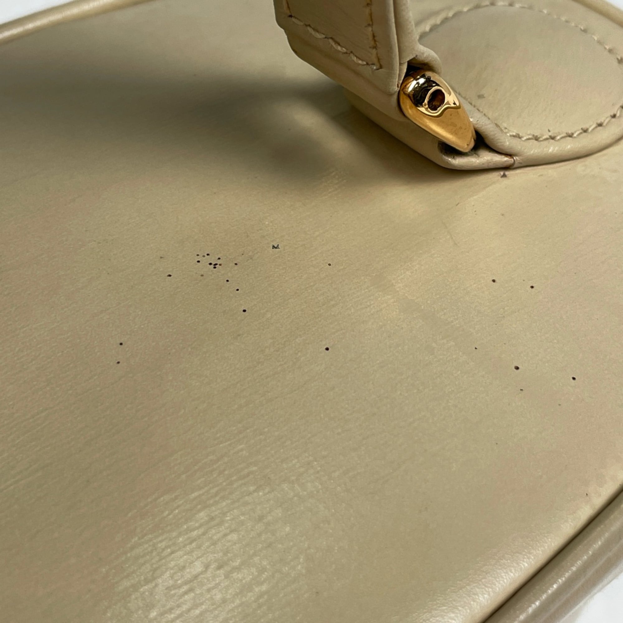 Gucci Beige Leather Handbag Vanity Bag (Pre-Owned)