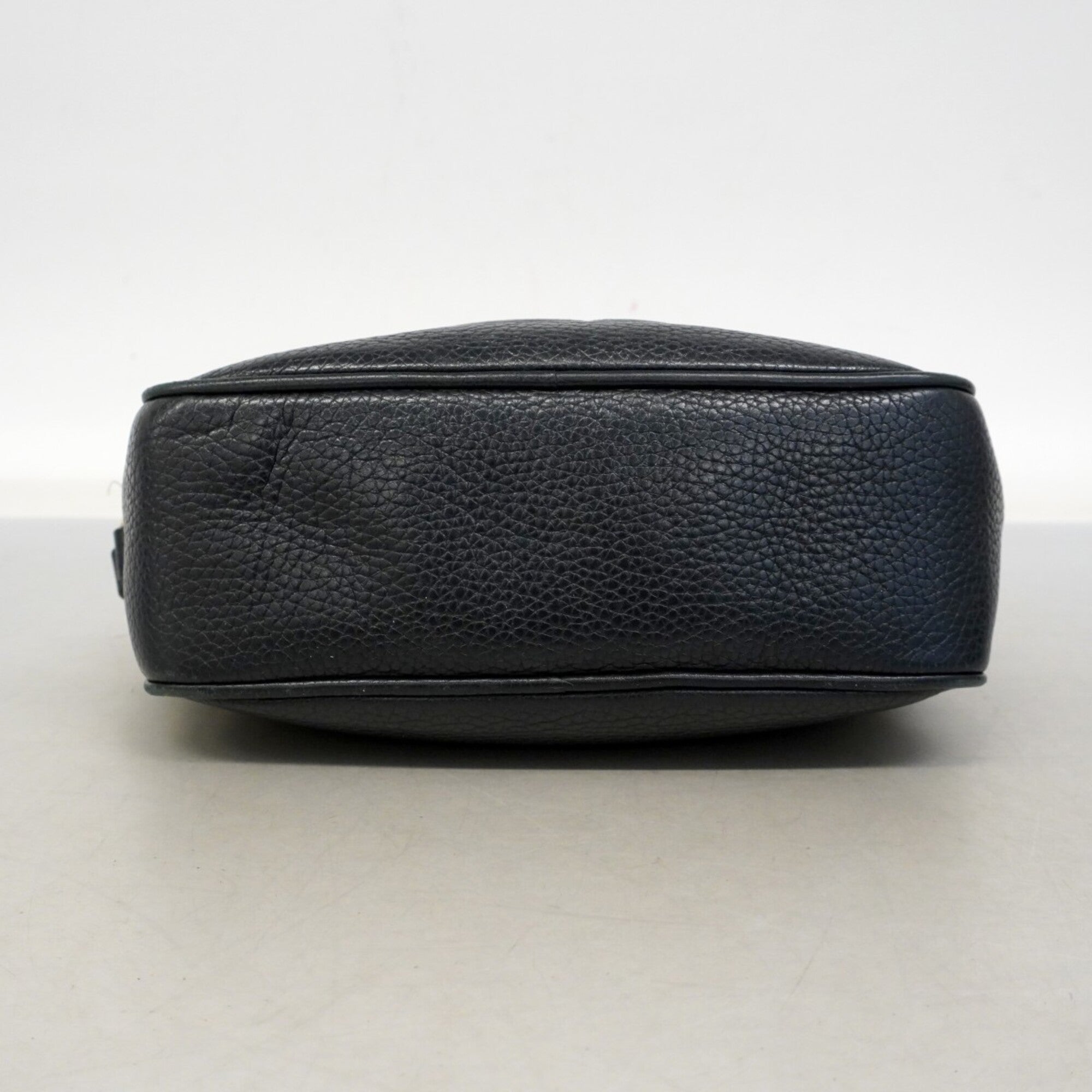 Gucci Black Leather Shoulder Bag (Pre-Owned)