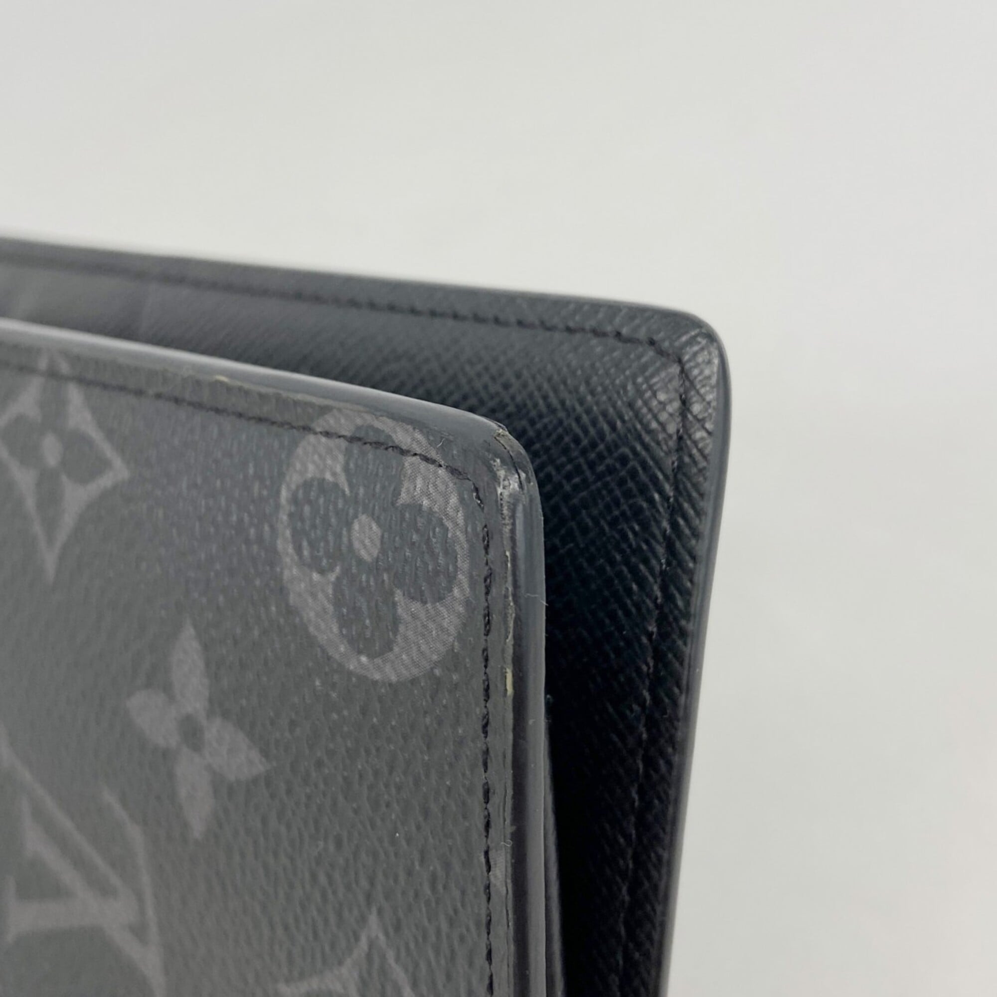 Louis Vuitton Black Long Wallet (Bi-Fold) (Pre-Owned)