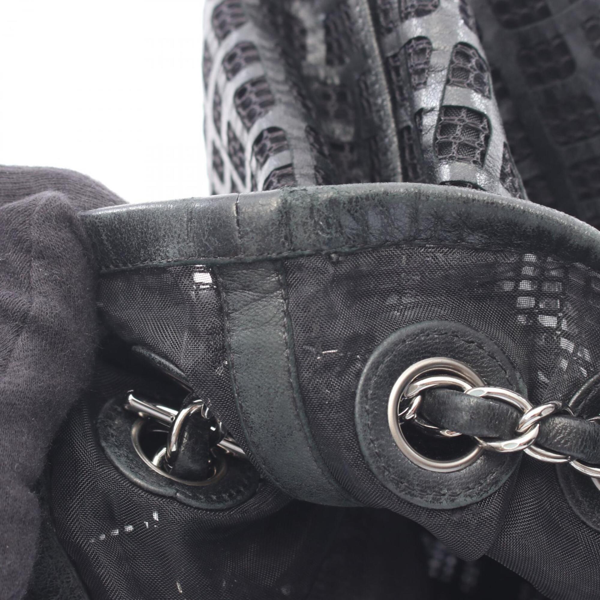 Chanel Black Leather Mesh Handbag Shoulder Bag (Pre-Owned)