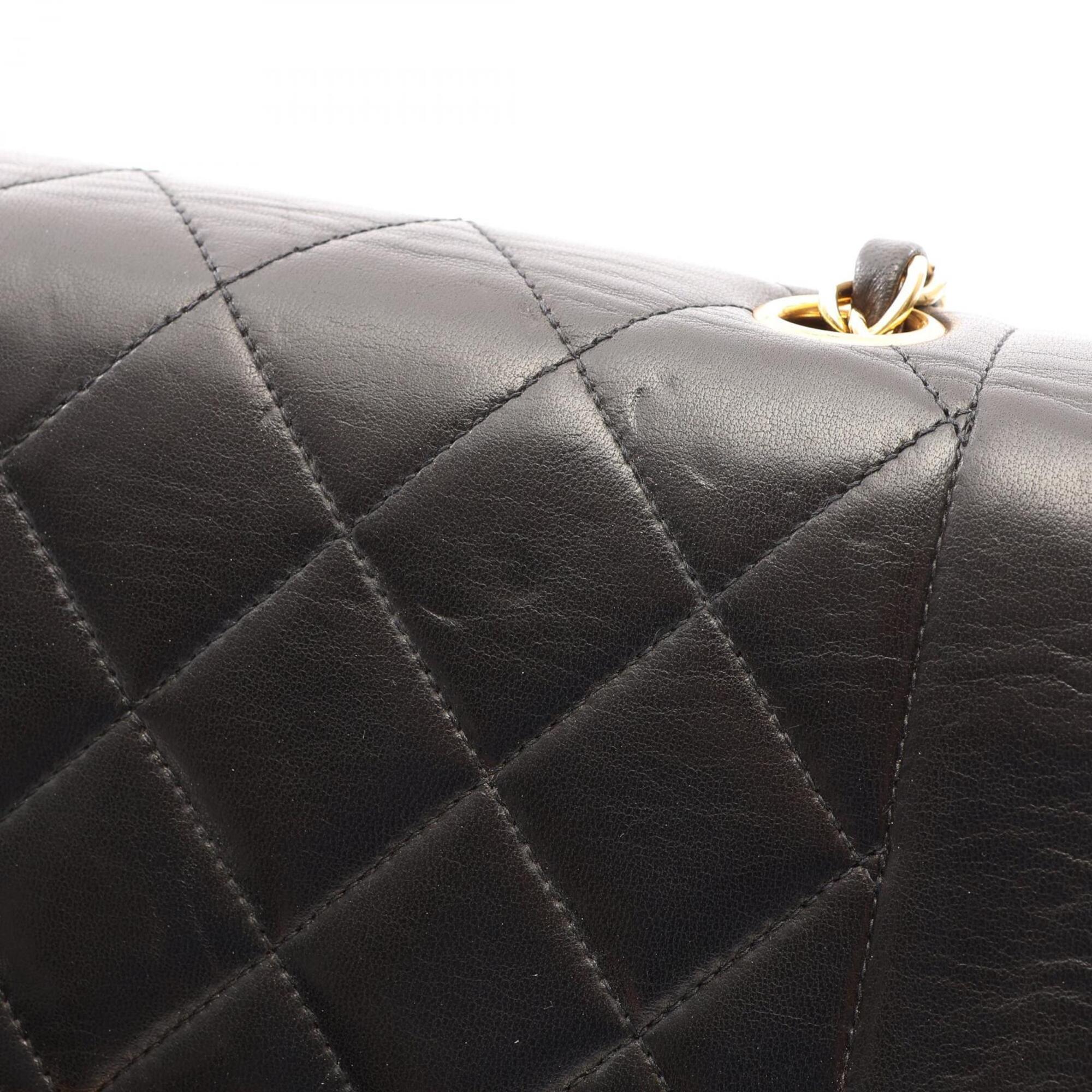 Chanel Black Leather Handbag Shoulder Bag (Pre-Owned)