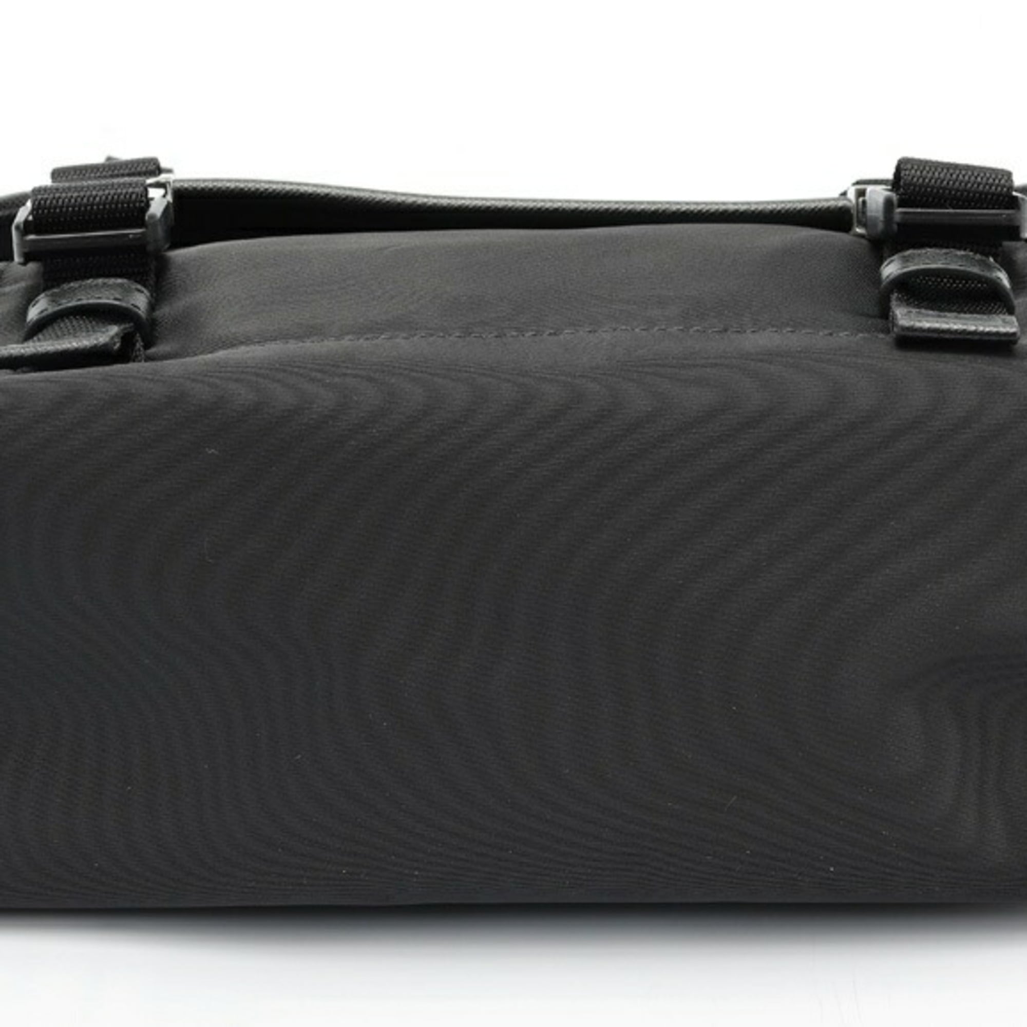 Prada Black Nylon Leather Shoulder Bag (Pre-Owned)