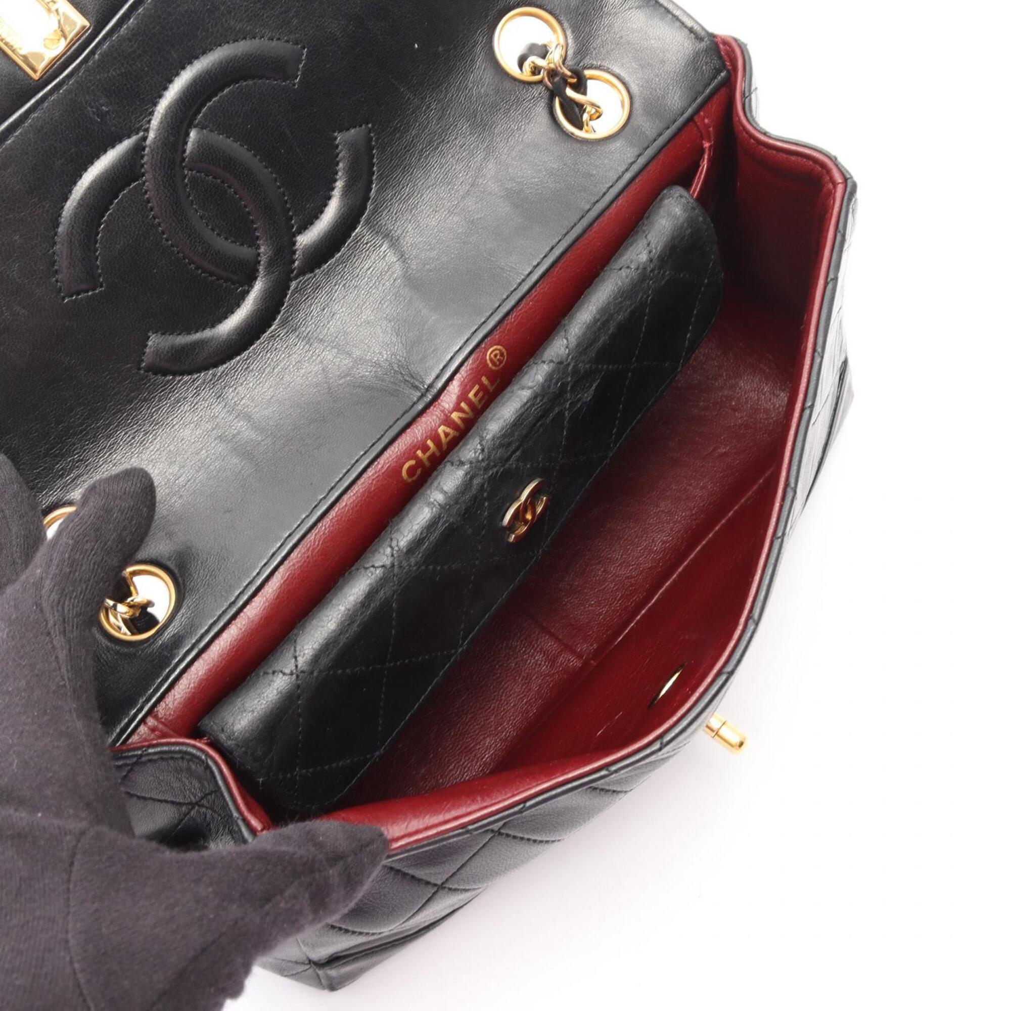 Chanel Black Leather Handbag Shoulder Bag (Pre-Owned)