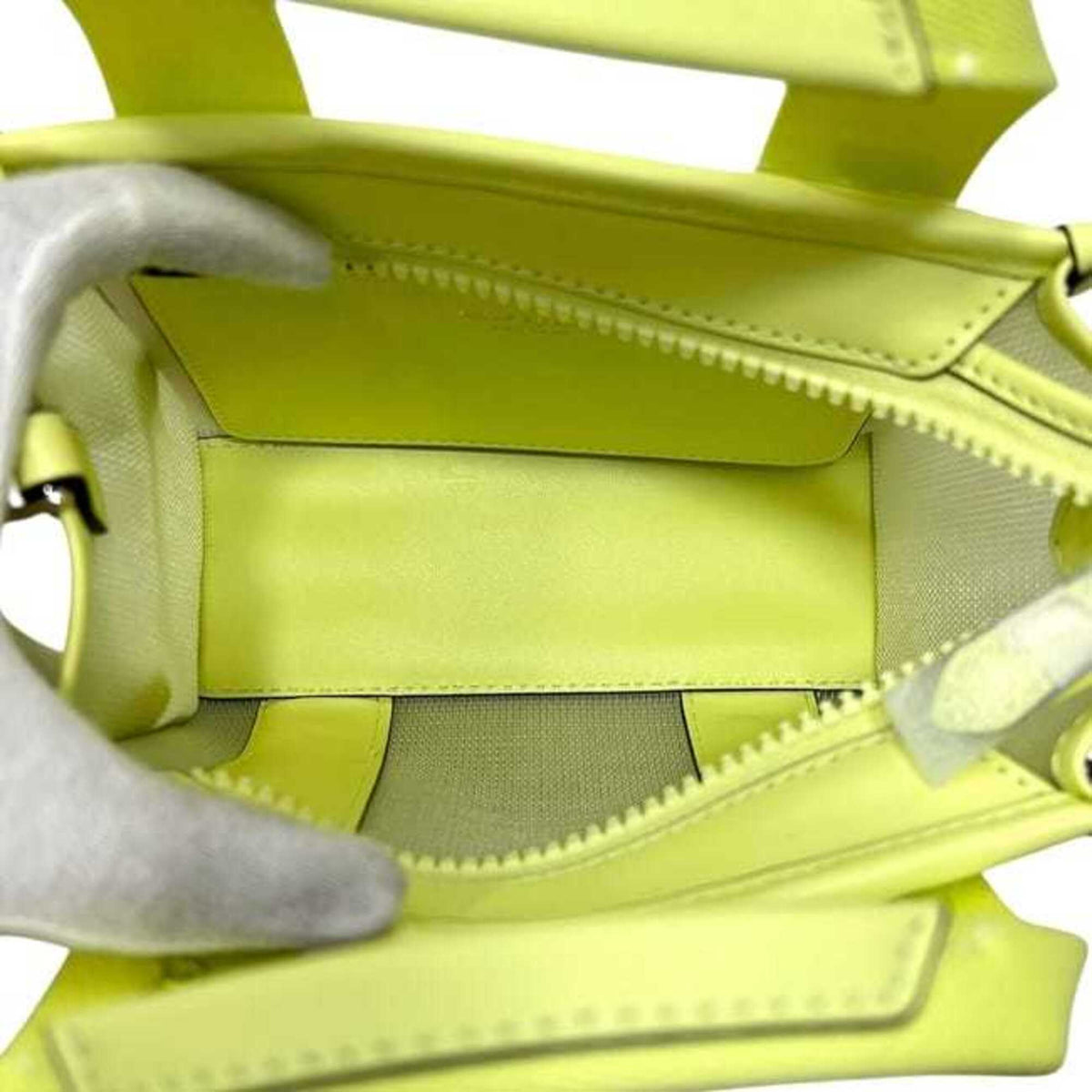 Kate Spade Yellow Canvas Mesh Shoulder Bag (Pre-Owned)