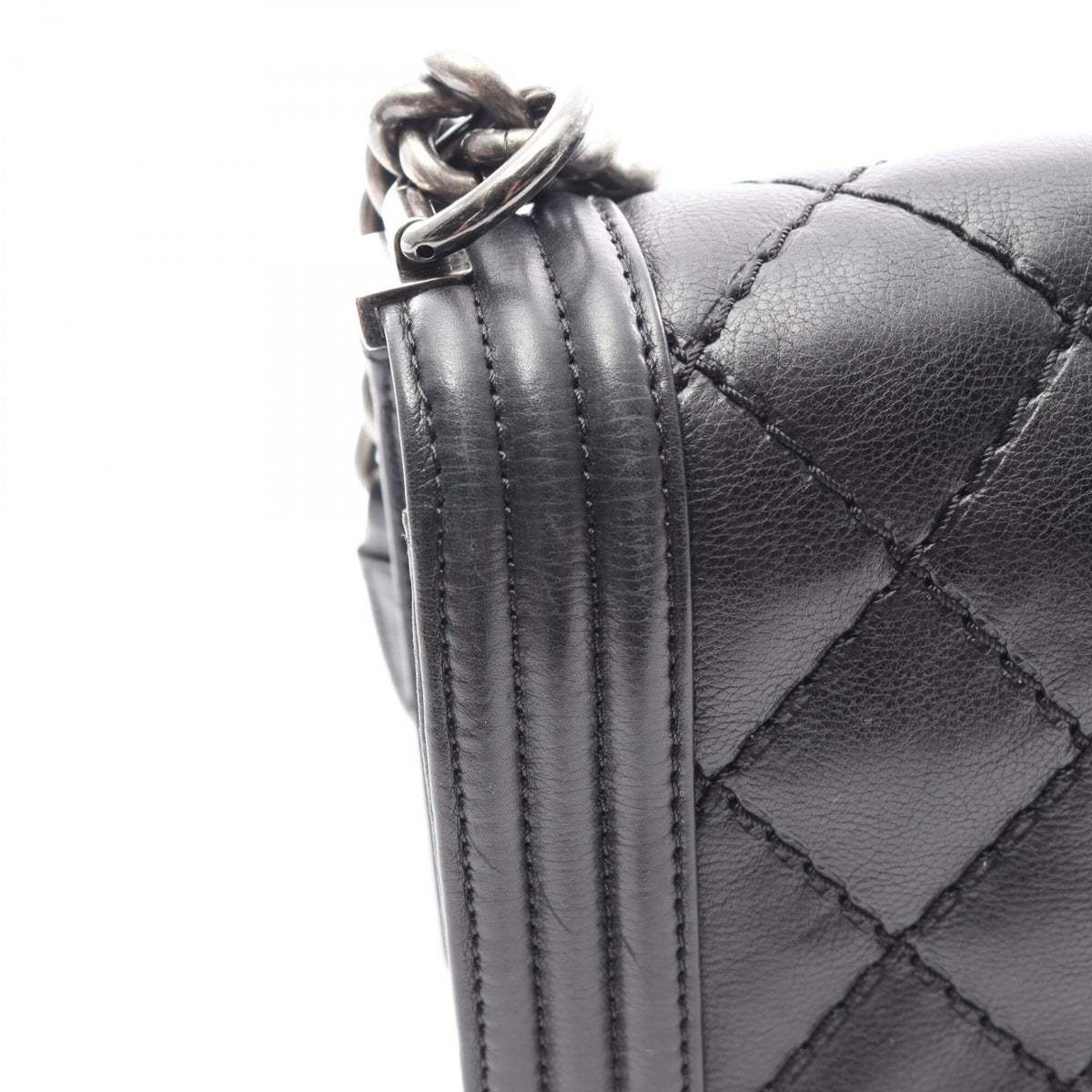Chanel Black Leather Handbag Shoulder Bag (Pre-Owned)
