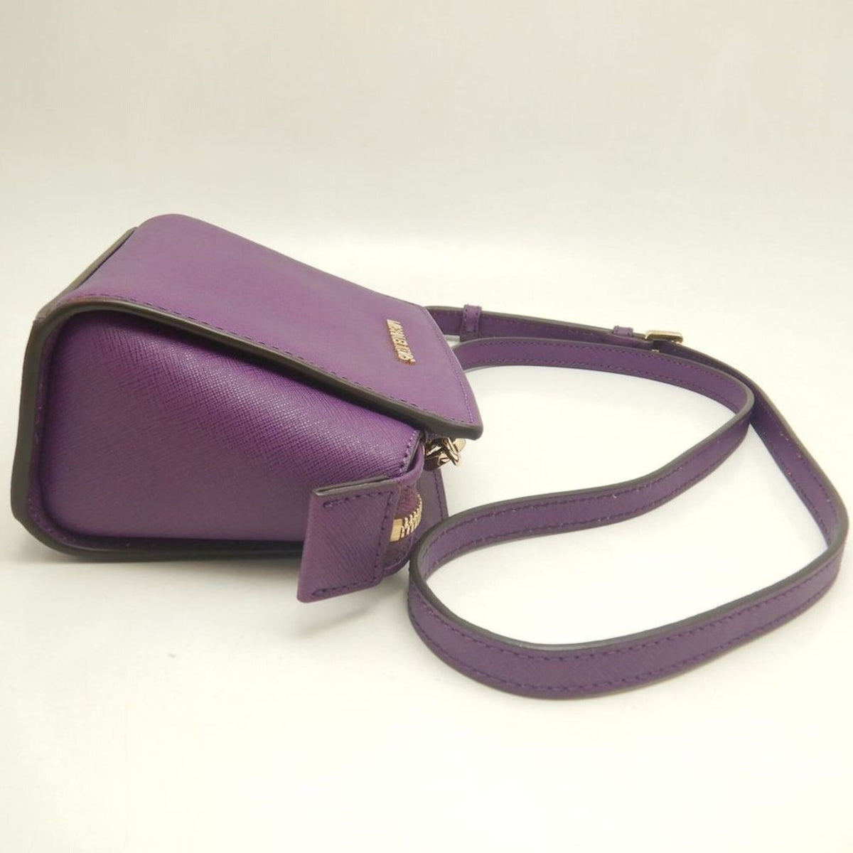 Michael Kors Purple Leather Shoulder Bag (Pre-Owned)
