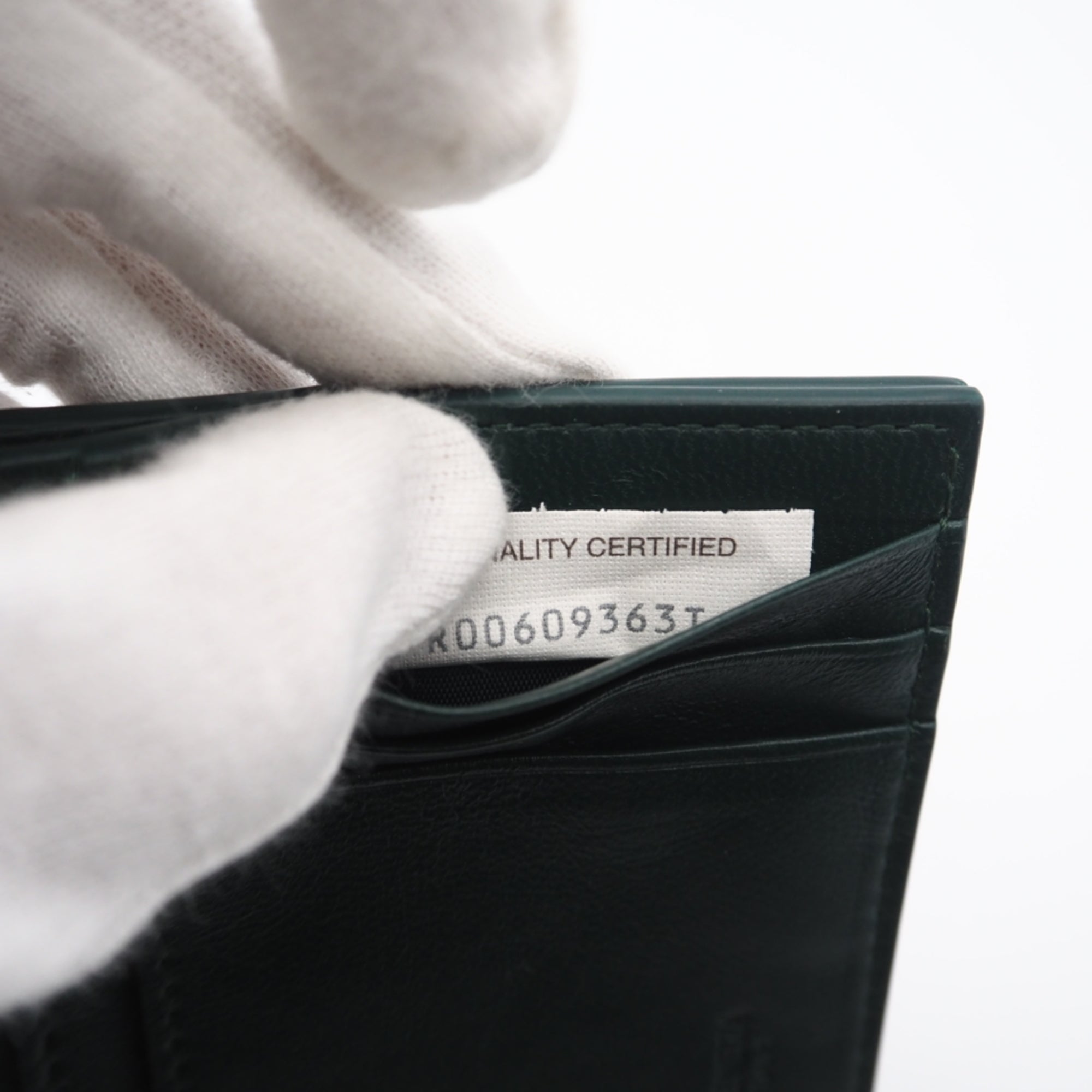 Bottega Veneta Emerald Green Green Leather Card Wallet (Pre-Owned)