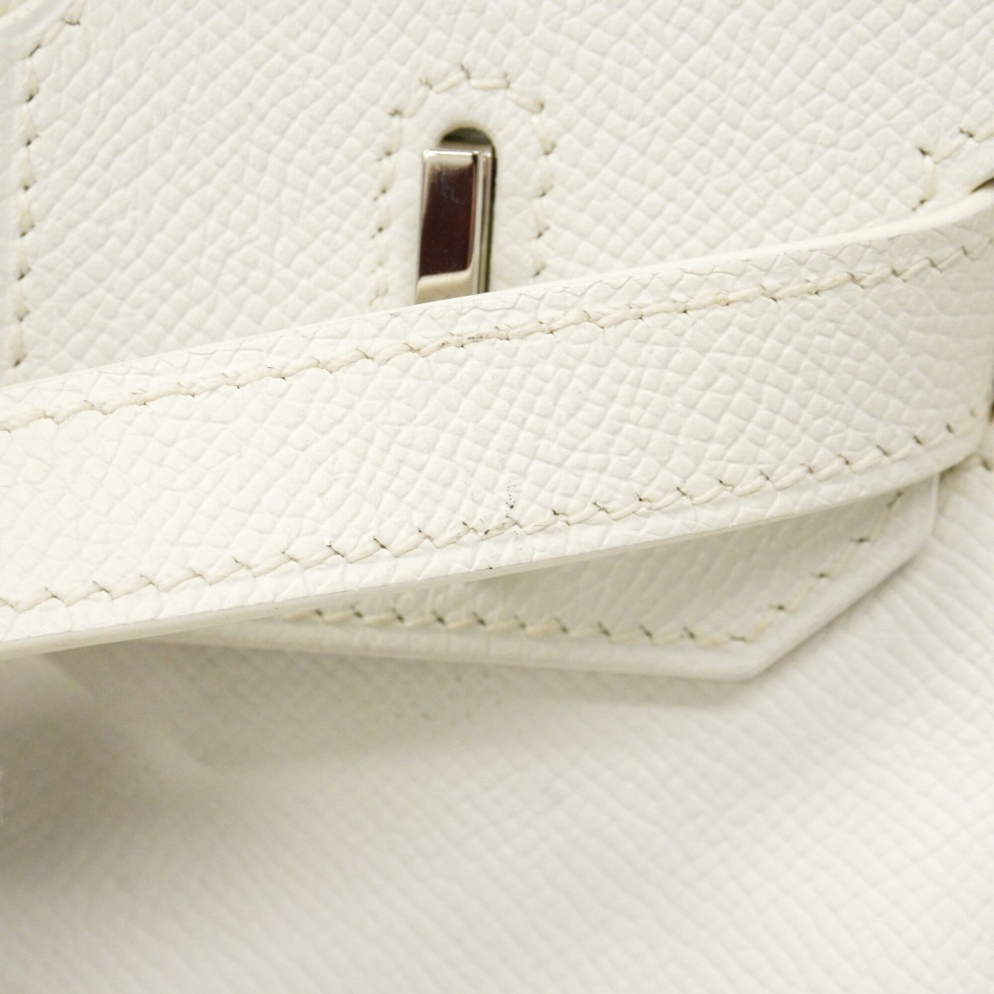 Hermes White Leather Handbag (Pre-Owned)
