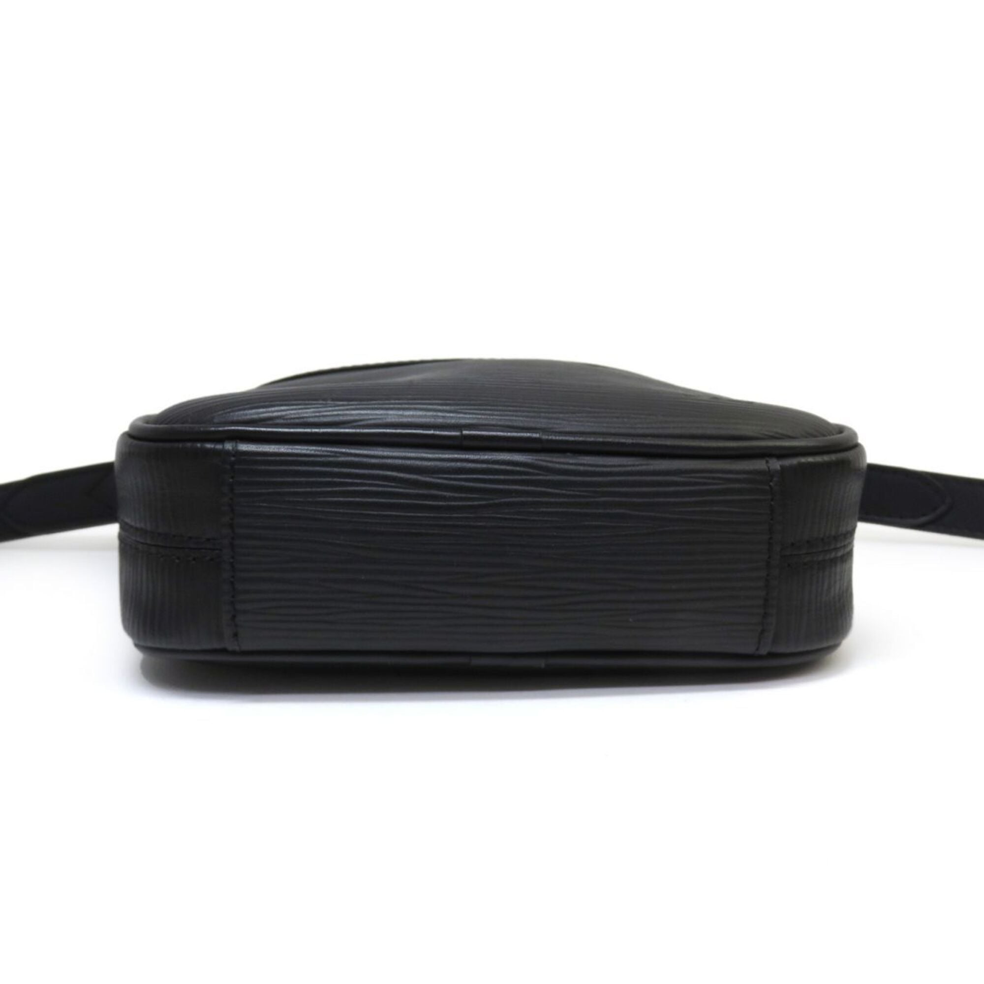 Louis Vuitton Noir Epi Leather Shoulder Bag (Pre-Owned)