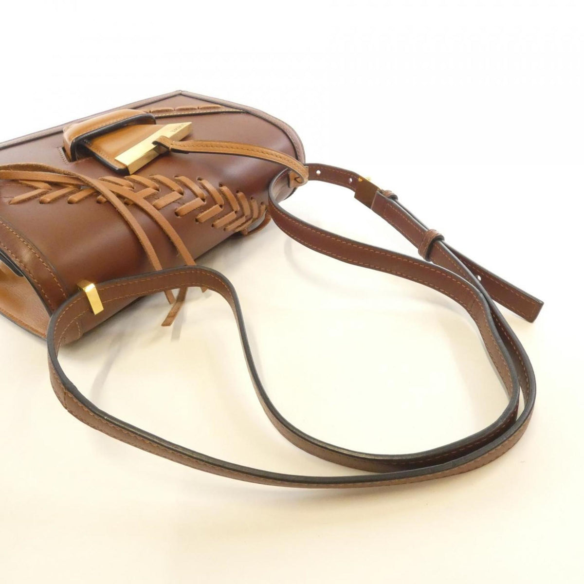 Loewe Brown Leather Shoulder Bag (Pre-Owned)