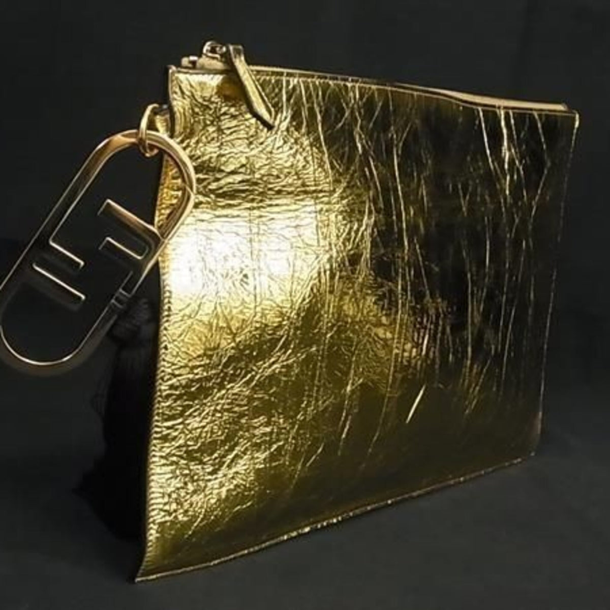 Fendi Gold Leather Clutch Bag (Pre-Owned)