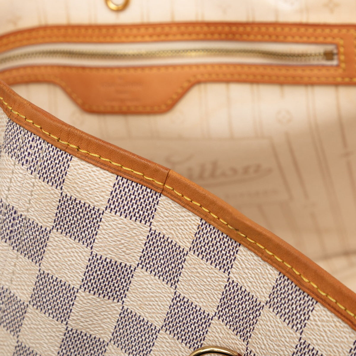 Louis Vuitton White Pvc Leather Shoulder Bag Tote Bag (Pre-Owned)