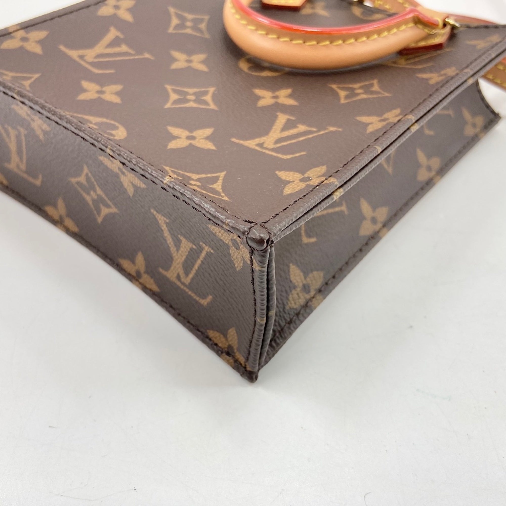 Louis Vuitton Brown Handbag (Pre-Owned)