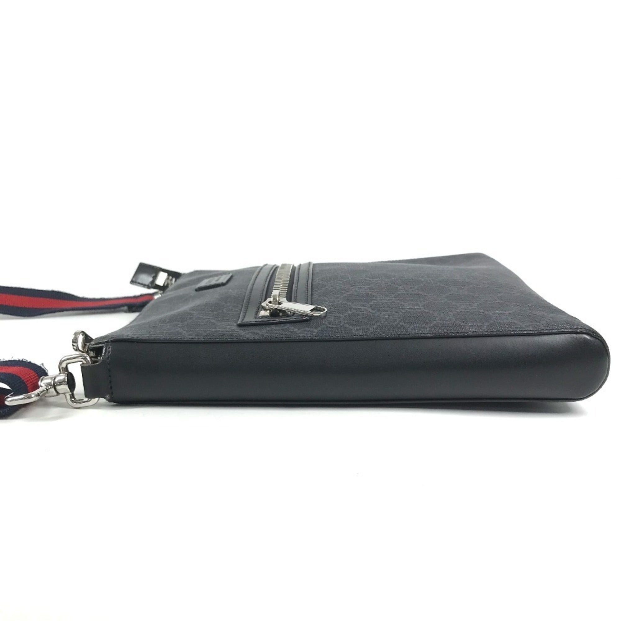 Gucci Black Gg Supreme Messenger Bag Shoulder Bag (Pre-Owned)