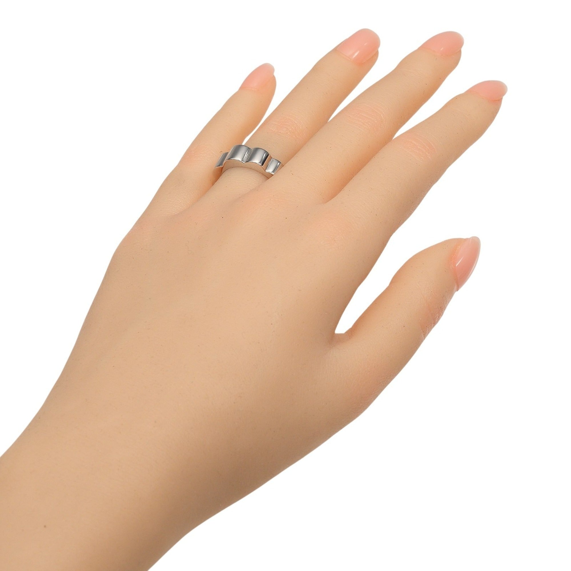 Chanel White Gold (18K) Band Ring (Pre-Owned)