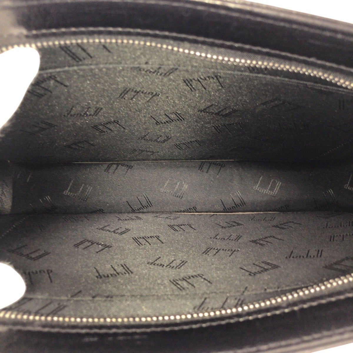 Dunhill Black Leather Clutch Bag (Pre-Owned)