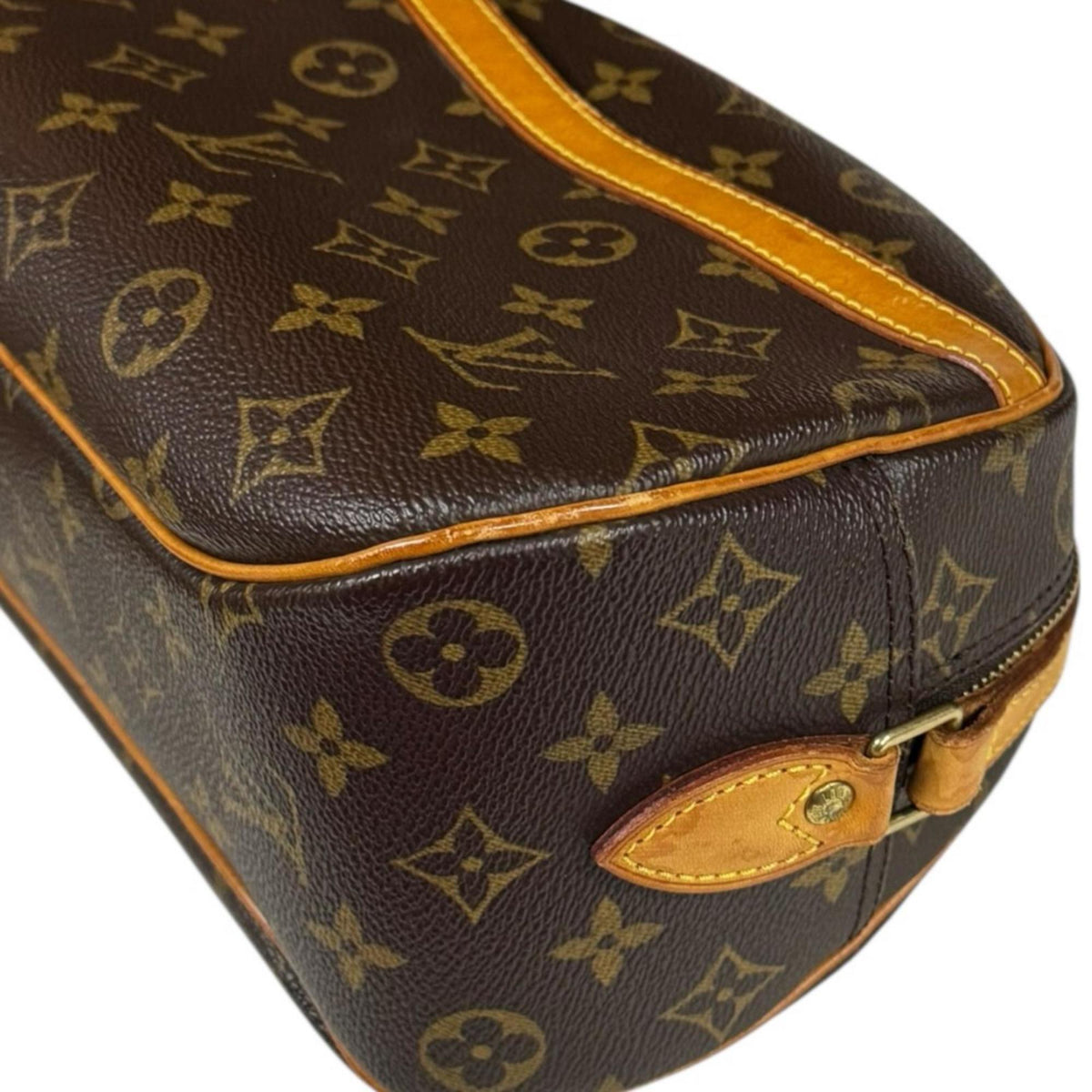Louis Vuitton Monogram Brown Galle Monogram Or Monogram Shoulder Bag (Pre-Owned)