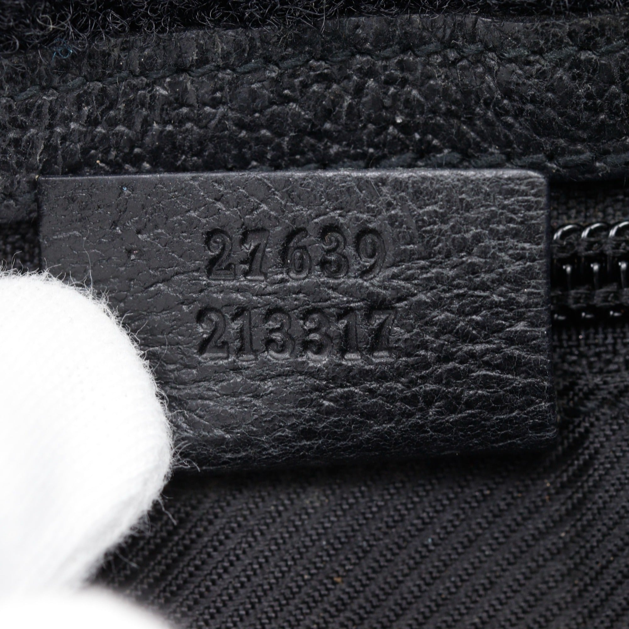Gucci Gg Canvas Black Gg Canvas Shoulder Bag (Pre-Owned)