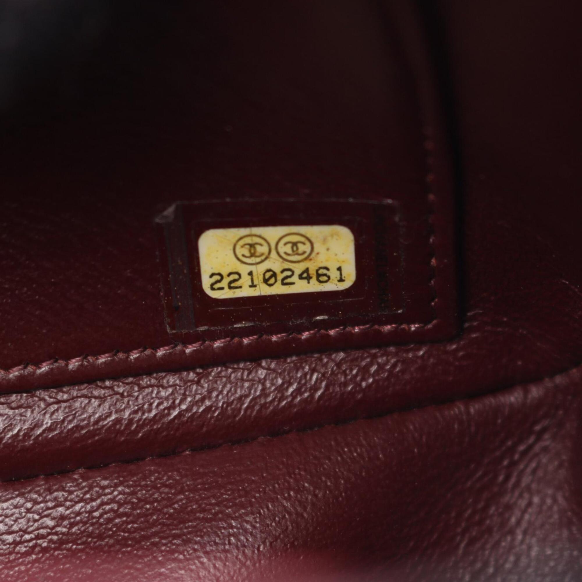 Chanel Black Leather Handbag Shoulder Bag (Pre-Owned)