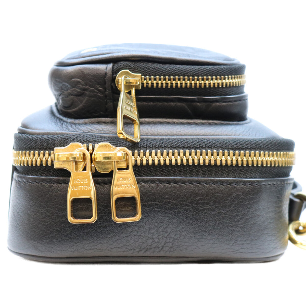 Louis Vuitton Black Leather Shoulder Bag (Pre-Owned)