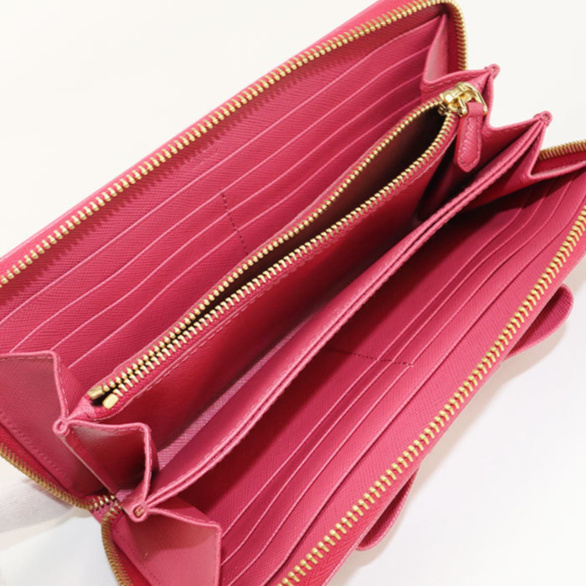 Prada Pink Leather Long Wallet (Bi-Fold) (Pre-Owned)