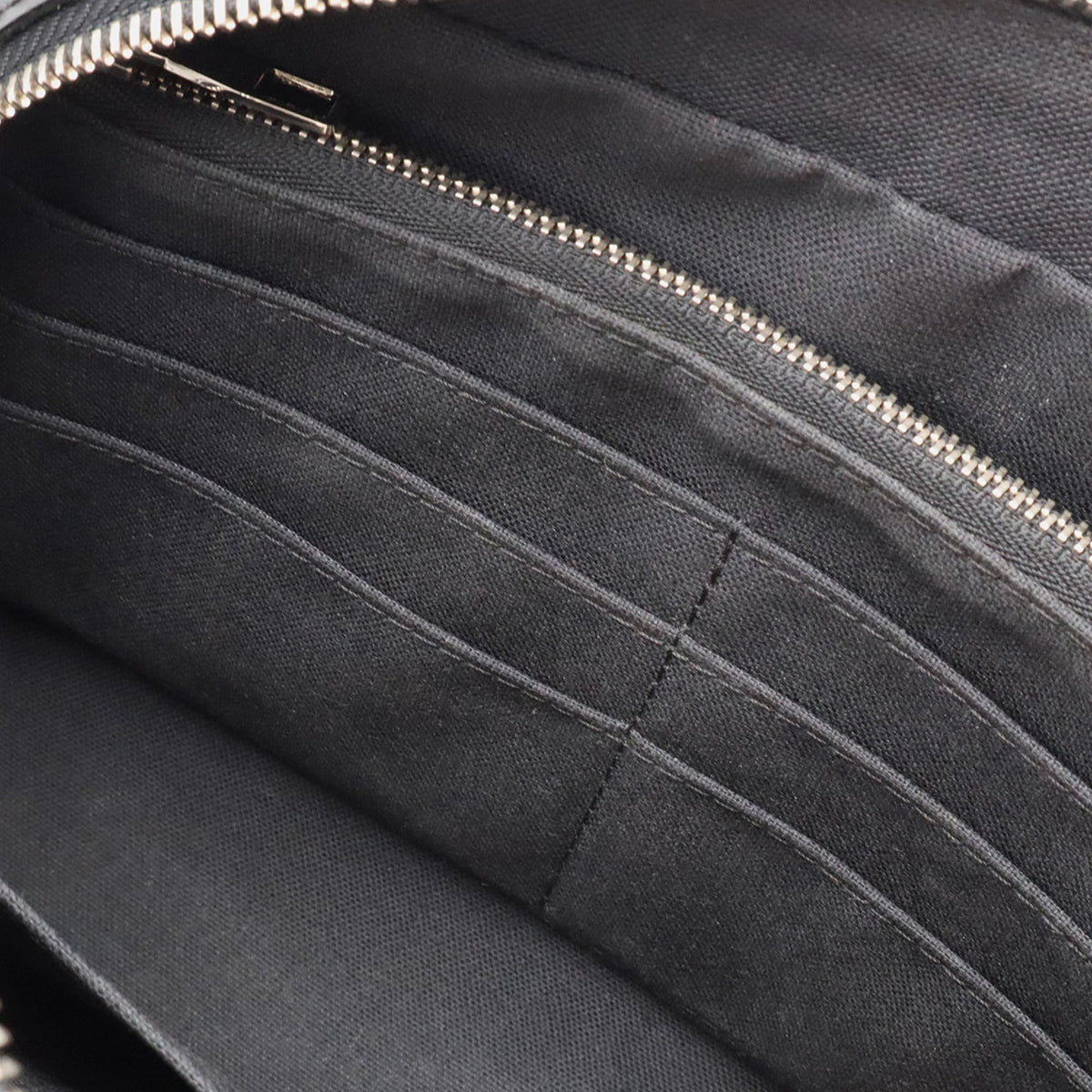 Louis Vuitton Black Noir Leather Clutch Bag (Pre-Owned)