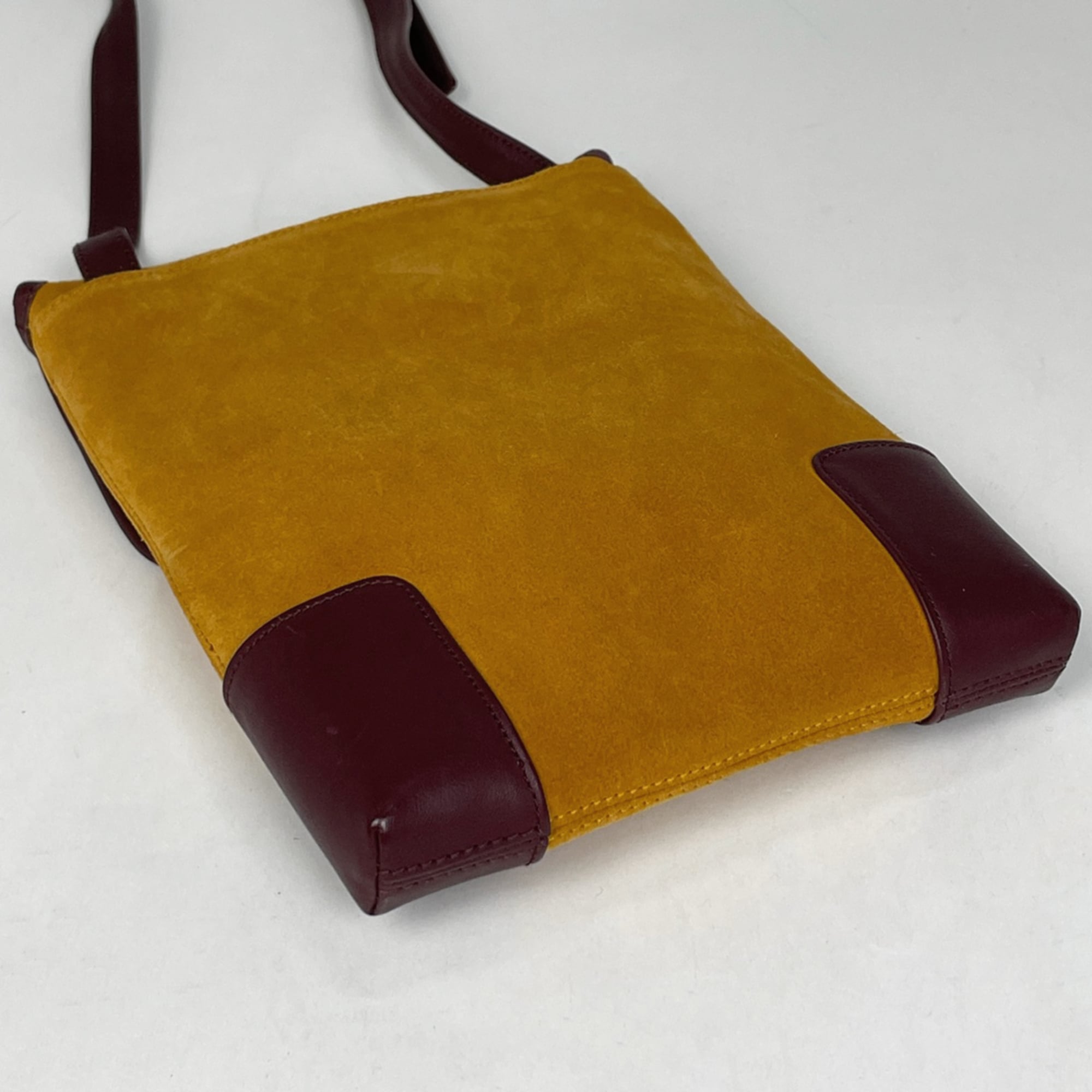 Loewe Bordeaux Yellow Suede Leather Shoulder Bag (Pre-Owned)
