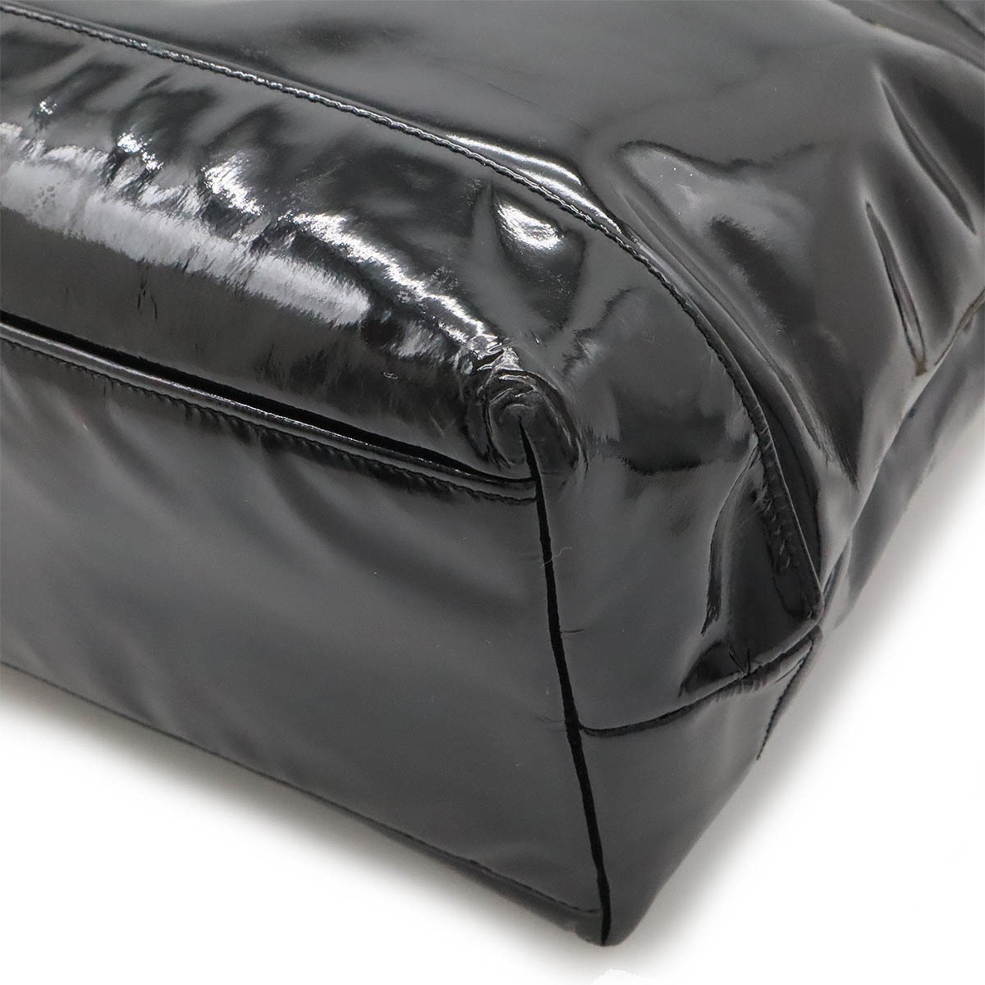 Chanel Black Patent Leather Shoulder Bag Tote Bag (Pre-Owned)