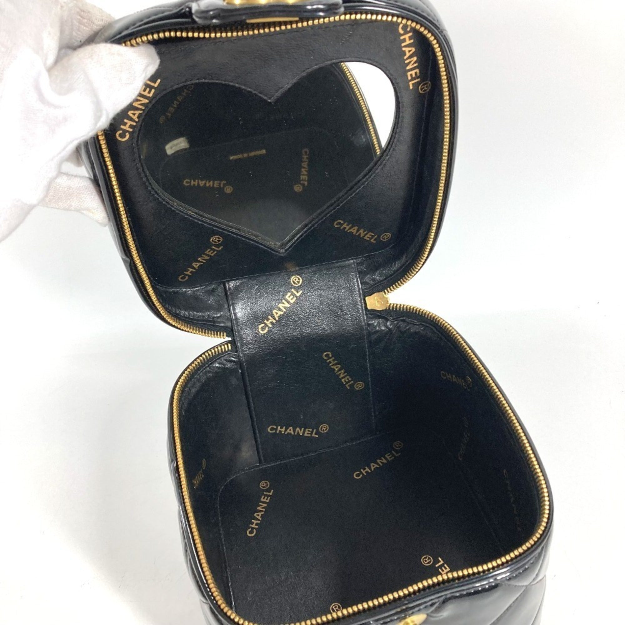 Chanel Matelasse Black Patent Leather Handbag Vanity Bag (Pre-Owned)