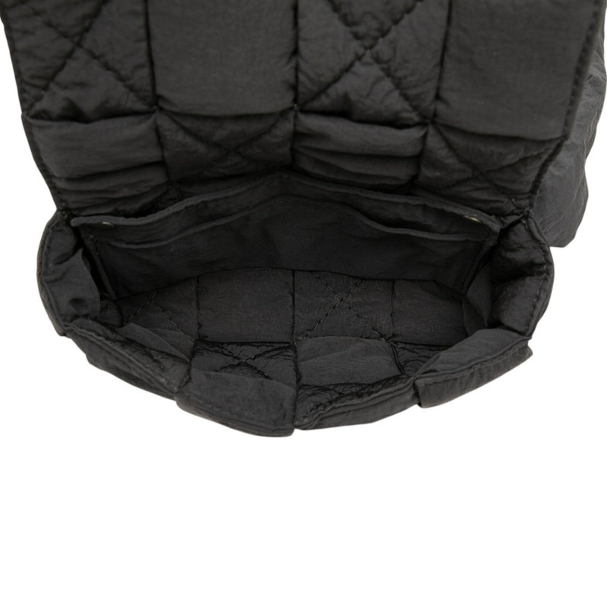 Bottega Veneta Black Nylon Shoulder Bag (Pre-Owned)