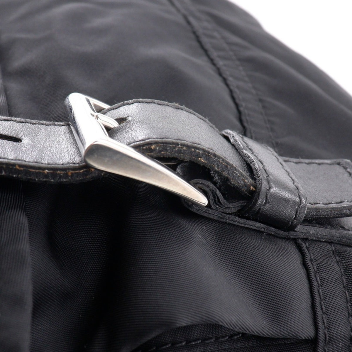Prada Black Nero Nylon Shoulder Bag (Pre-Owned)