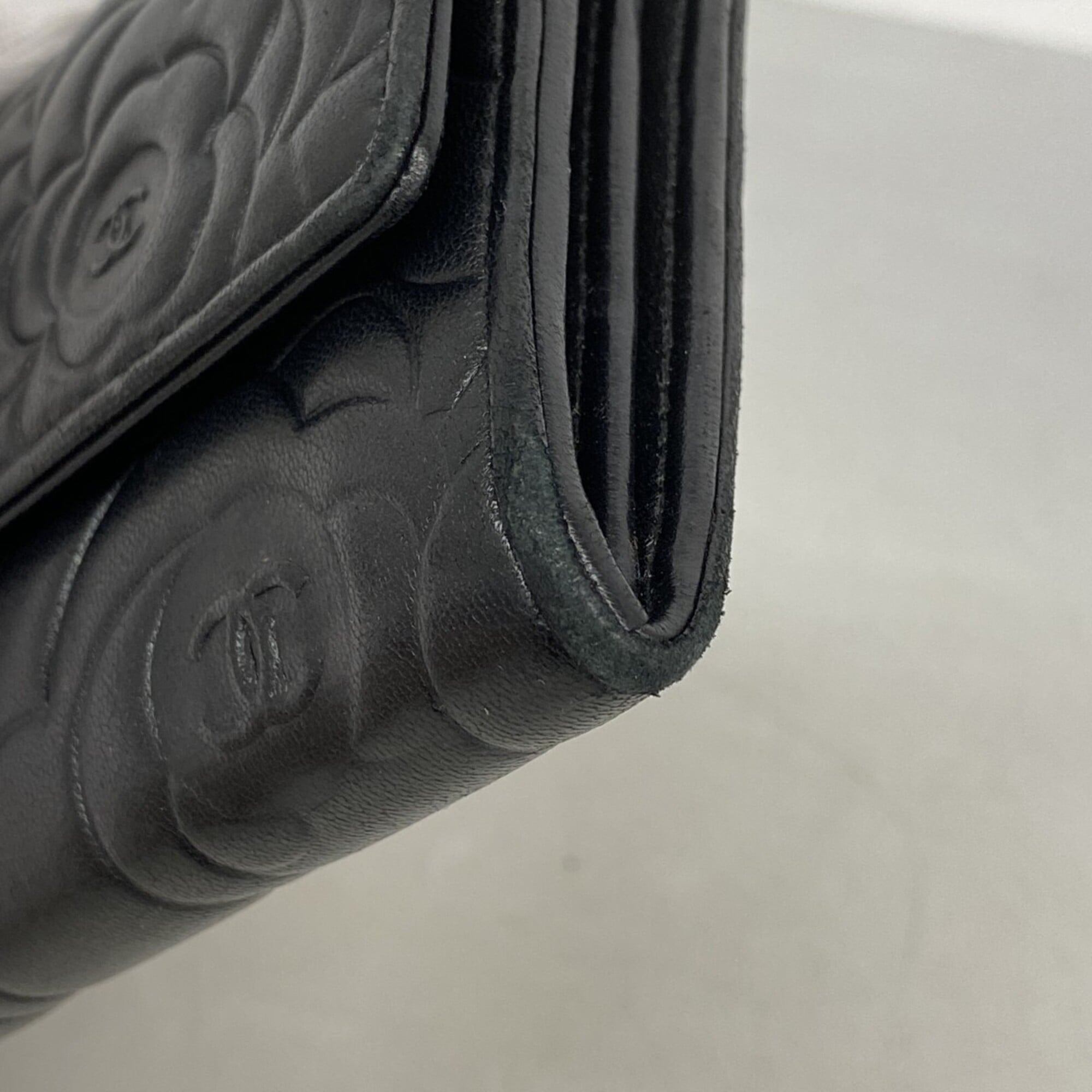 Chanel Black Leather Long Wallet (Bi-Fold) (Pre-Owned)