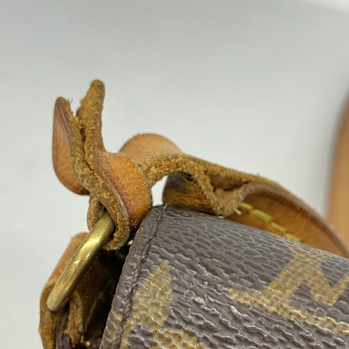 Louis Vuitton Brown Handbag (Pre-Owned)