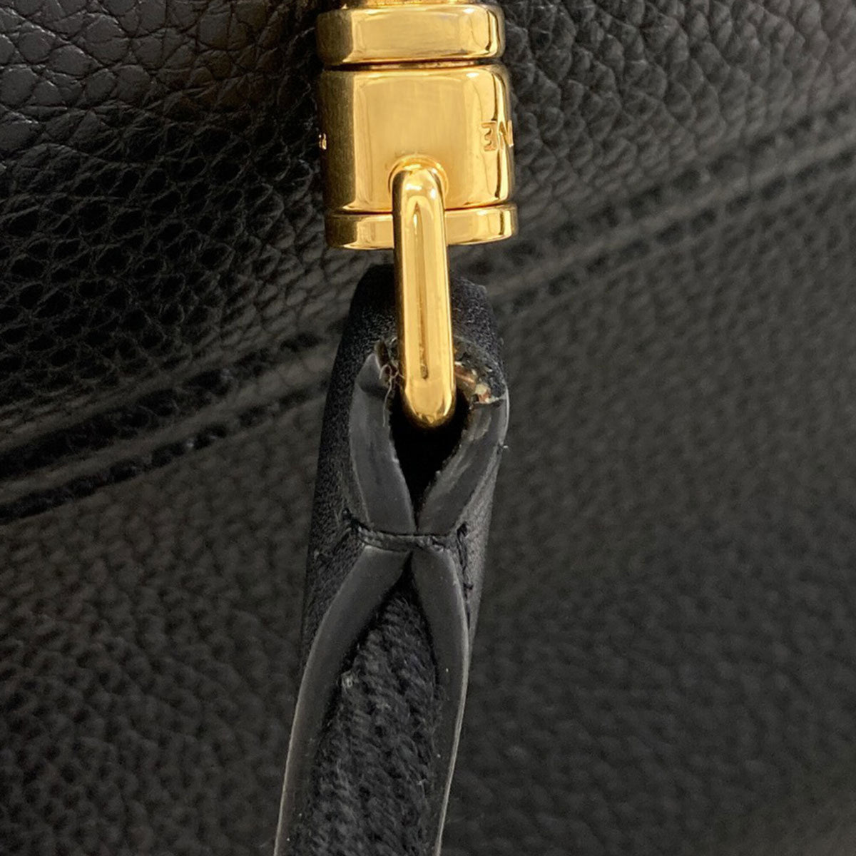 Celine Black Leather Shoulder Bag (Pre-Owned)