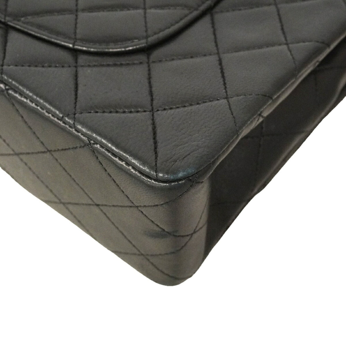 Chanel Black Leather Shoulder Bag (Pre-Owned)