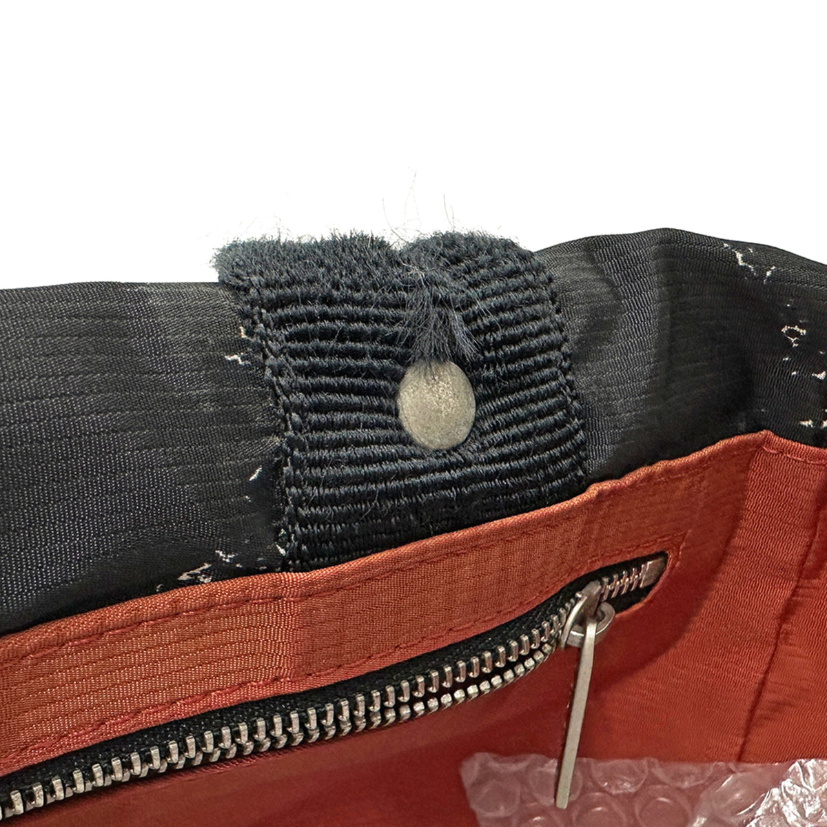 Chanel Black Nylon Tote Bag (Pre-Owned)