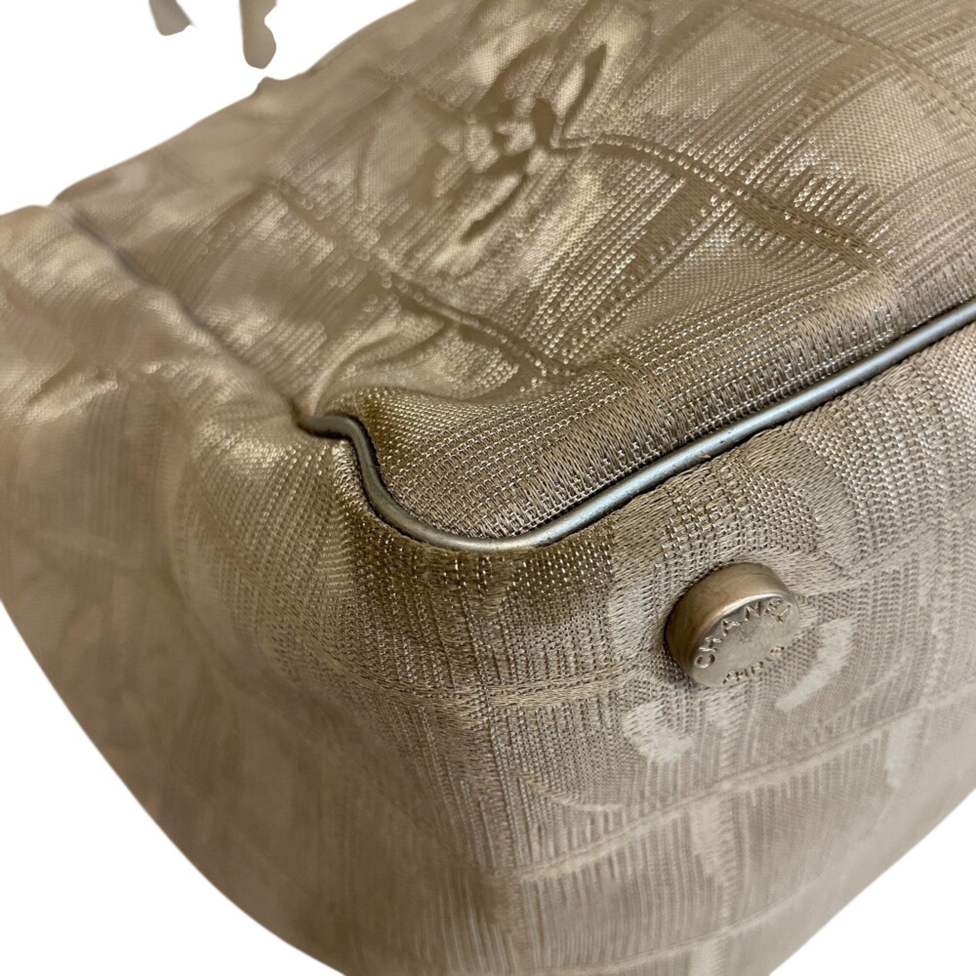 Chanel Silver Canvas Tote Bag (Pre-Owned)
