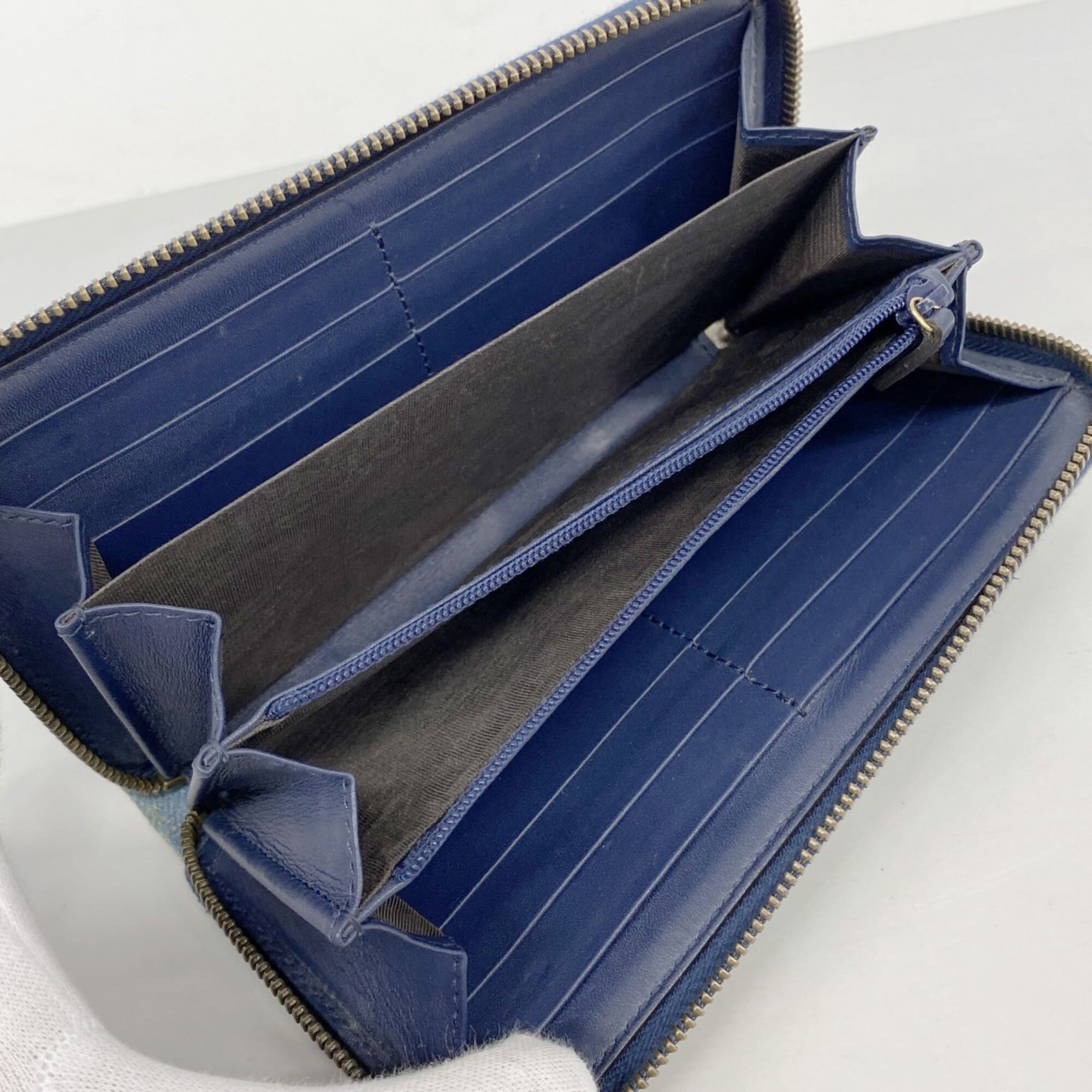 Gucci Blue Denim Long Wallet (Bi-Fold) (Pre-Owned)