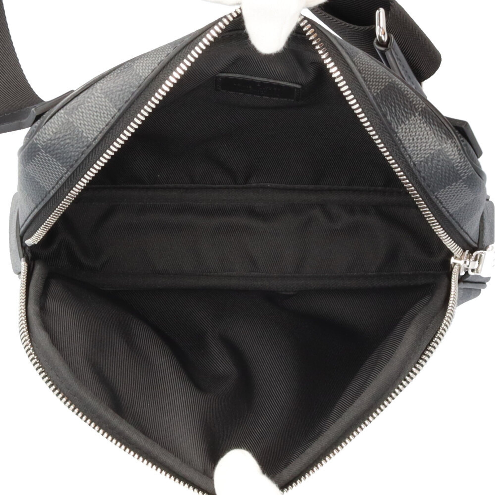 Louis Vuitton Black Gray Damier Graphite Canvas Pouch Shoulder Bag (Pre-Owned)