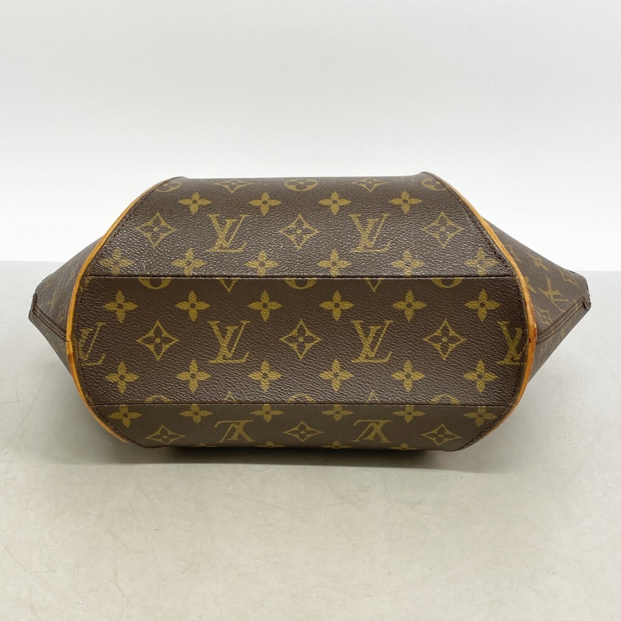 Louis Vuitton Brown Handbag (Pre-Owned)