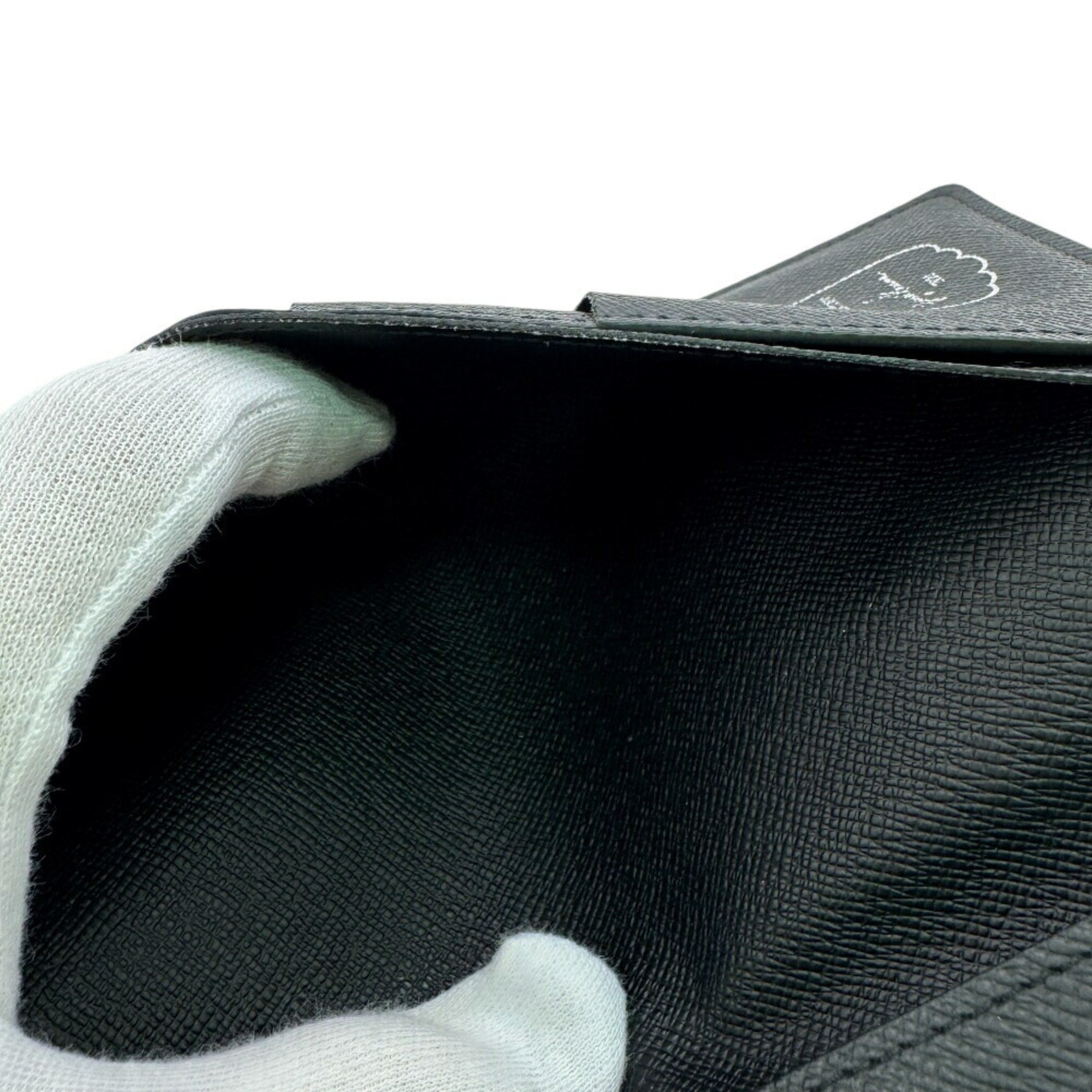 Louis Vuitton Black Leather (Pre-Owned)