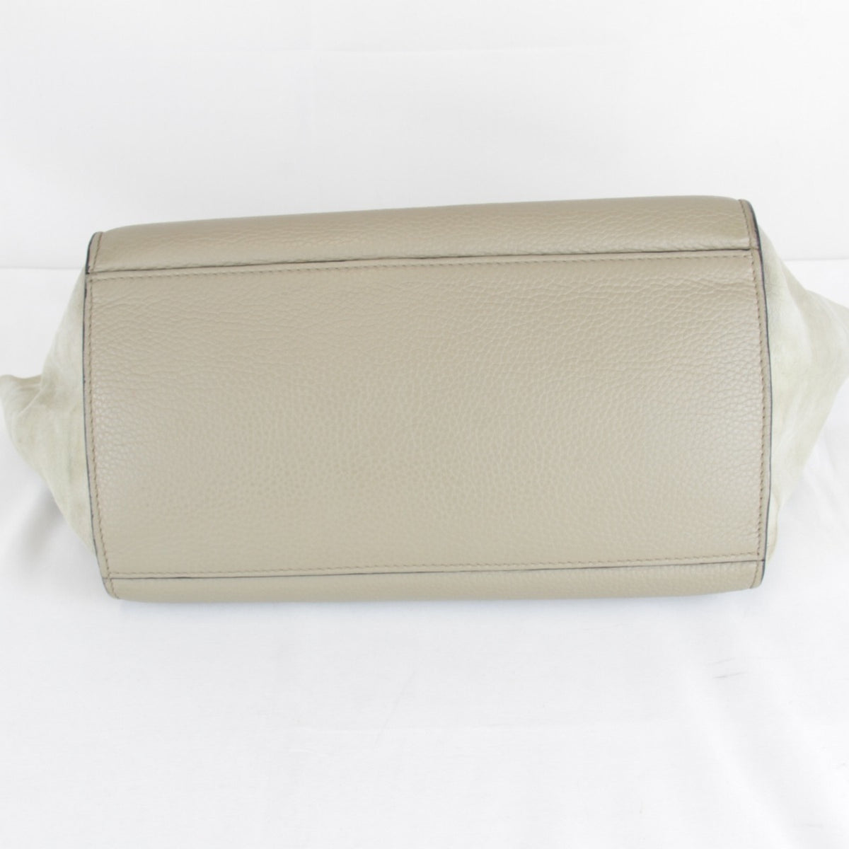 Celine Beige Leather Shoulder Bag (Pre-Owned)