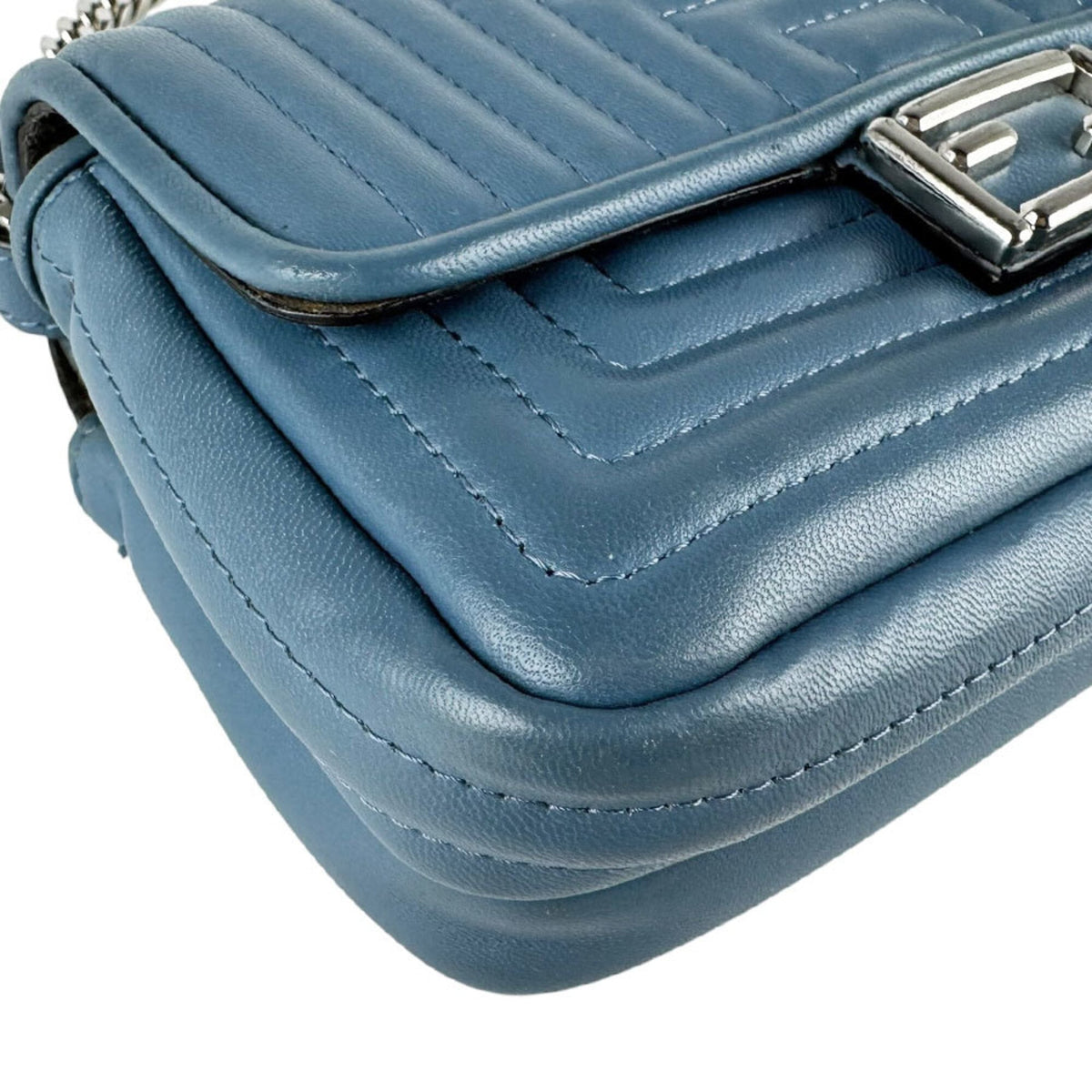 Fendi Blue Leather Shoulder Bag (Pre-Owned)