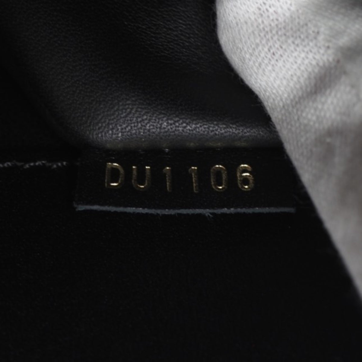 Louis Vuitton Black Noir Leather Handbag (Pre-Owned)