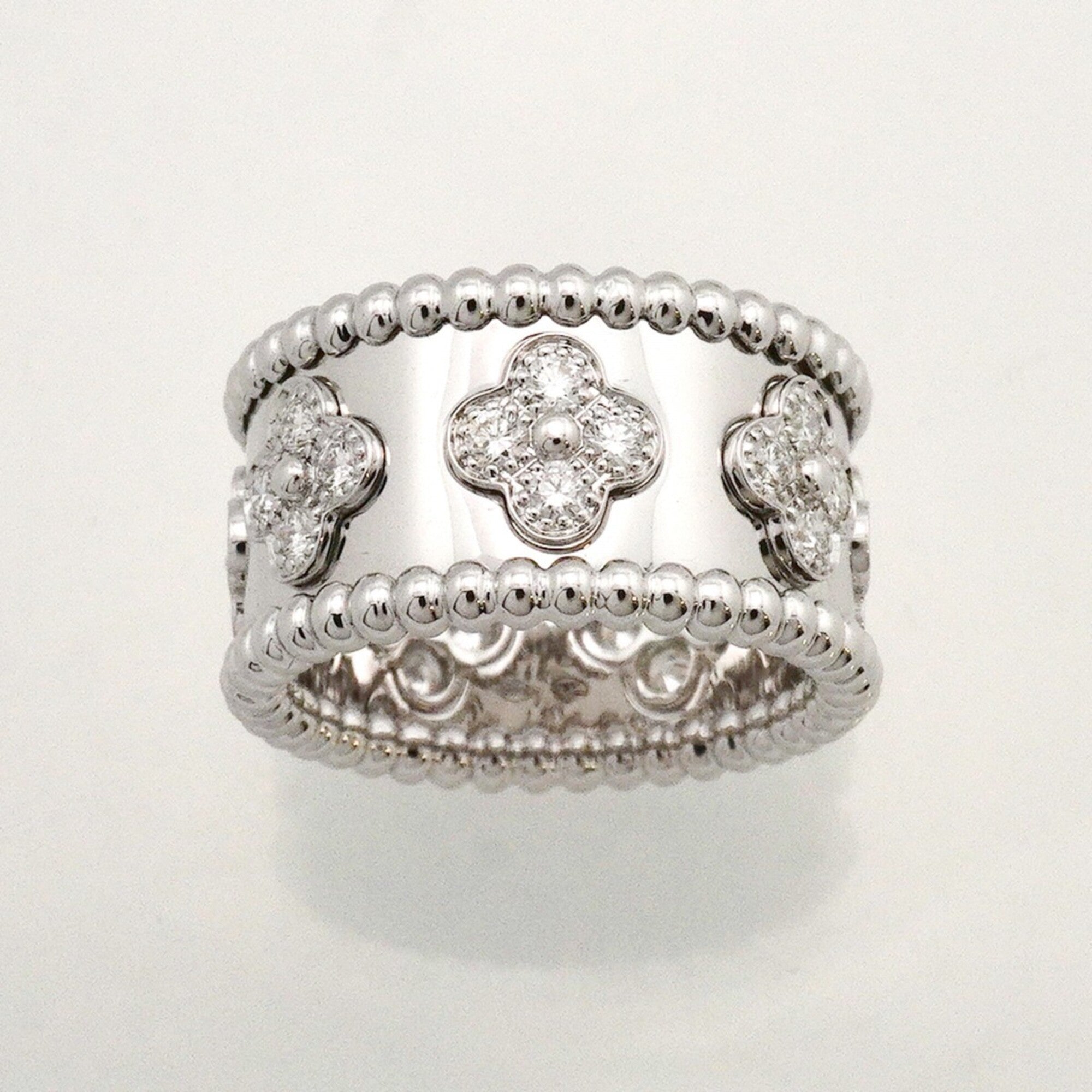 Van Cleef & Arpels White Gold (18K) Band Ring (Pre-Owned)
