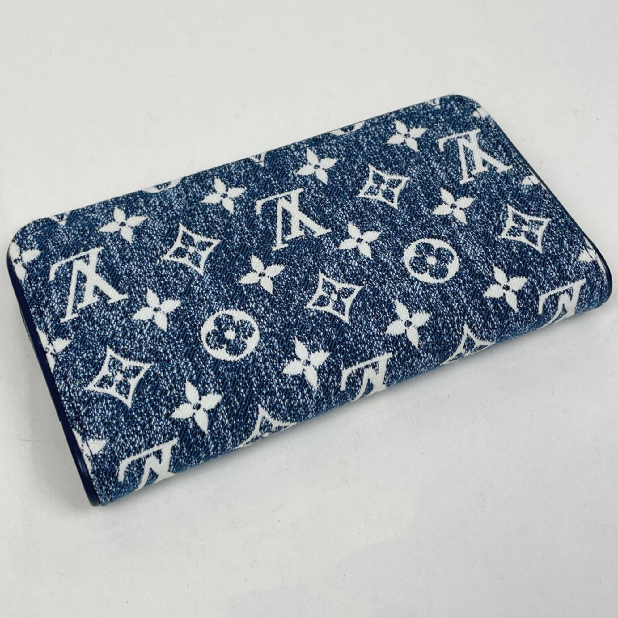Louis Vuitton Blue Monogram Monogram Denim Long Wallet (Bi-Fold) (Pre-Owned)
