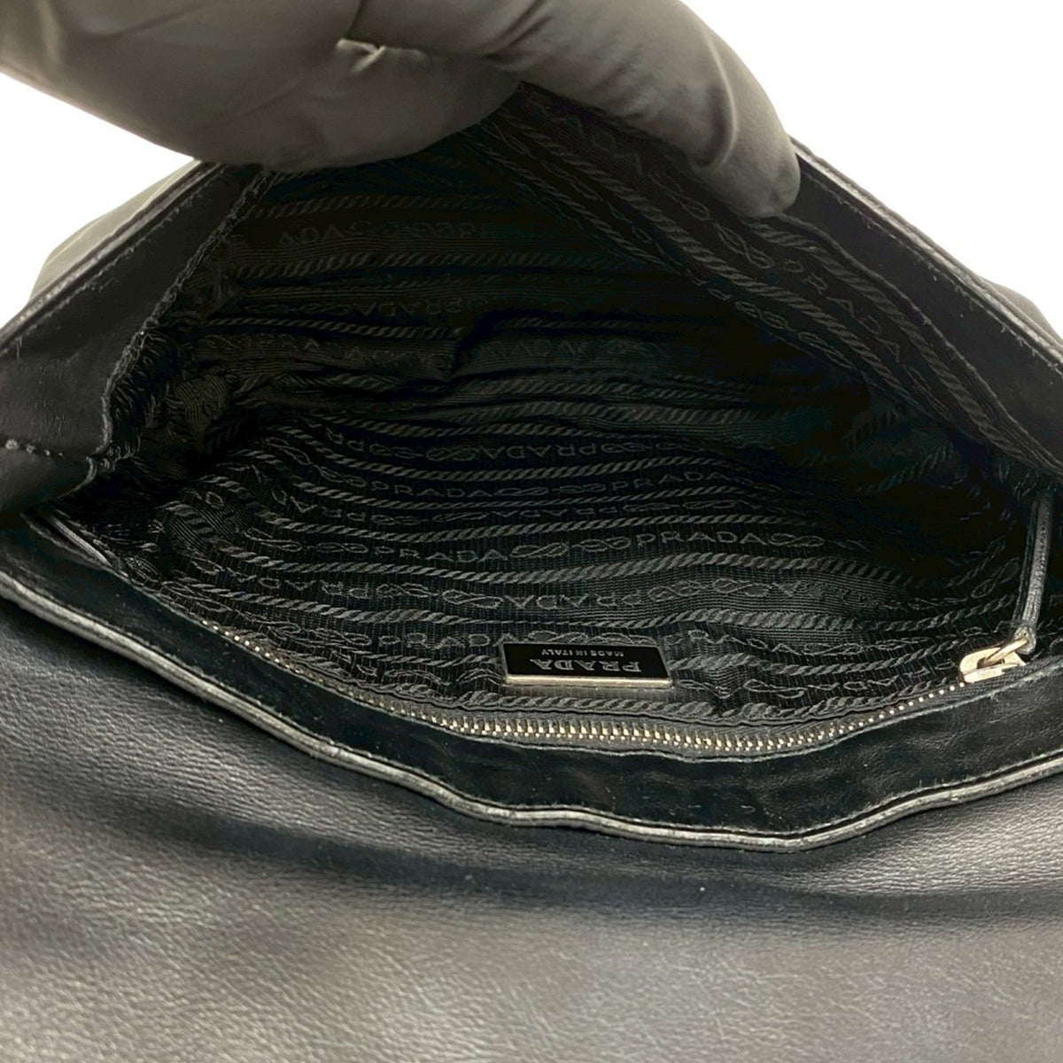 Prada Black Leather Nylon Pochette Shoulder Bag (Pre-Owned)