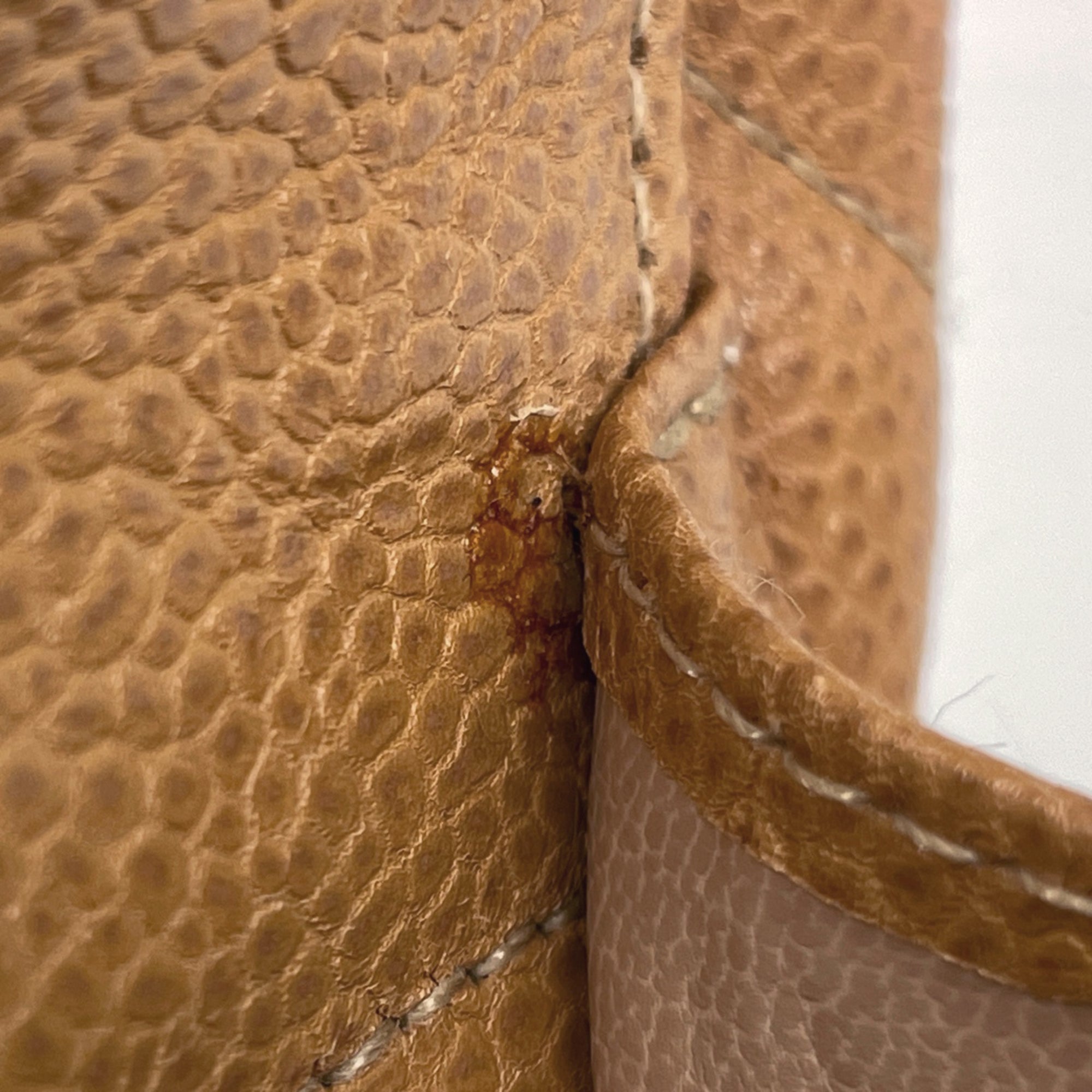 Chanel Beige Grained Calfskin Shoulder Bag (Pre-Owned)