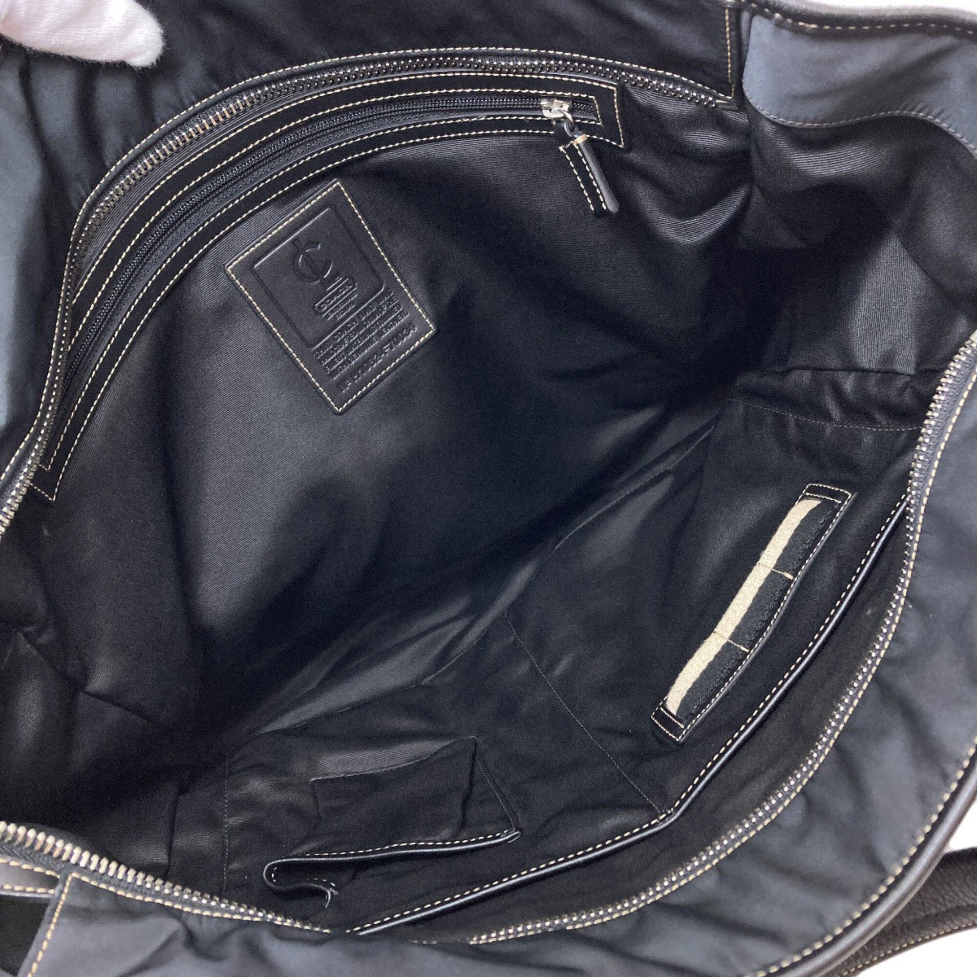 Coach Black Nylon Tote Bag (Pre-Owned)